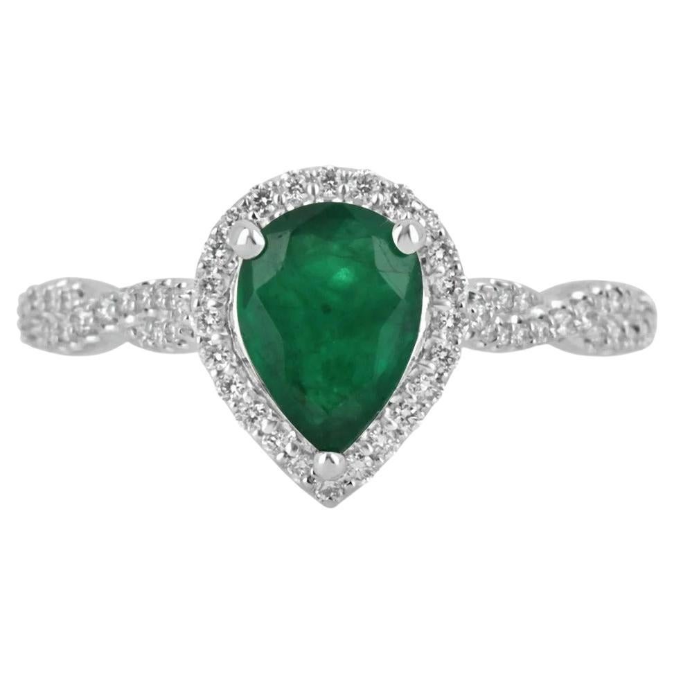 1,30tcw 14K Verlobungsring mit natürlichem Smaragd-Perlenschliff und Diamant-Halo-Akzent