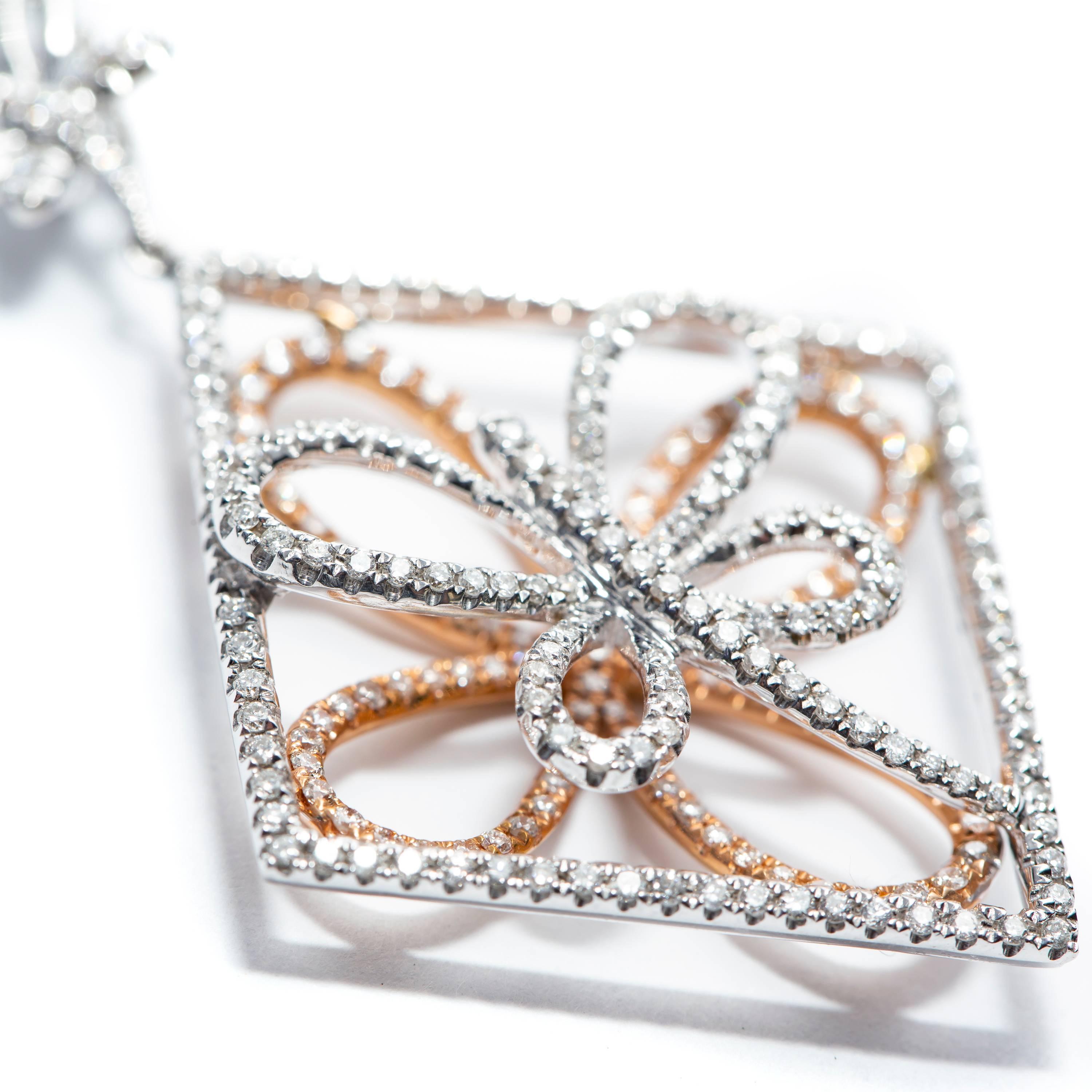 1.31 Carat Fancy Butterfly Shape 18 Karat Rose White Gold Chain Necklace Pendant In New Condition For Sale In London, GB