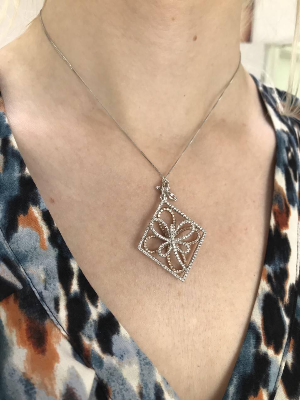 1.31 Carat Fancy Butterfly Shape 18 Karat Rose White Gold Chain Necklace Pendant For Sale 3