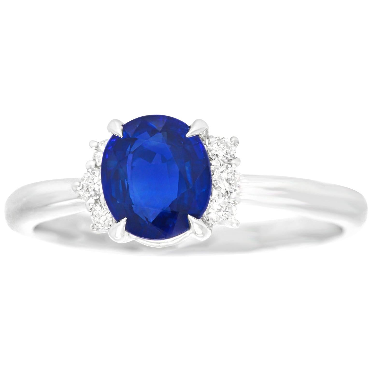 1.31 Carat Sapphire and Diamond-Set Platinum 1950s Ring