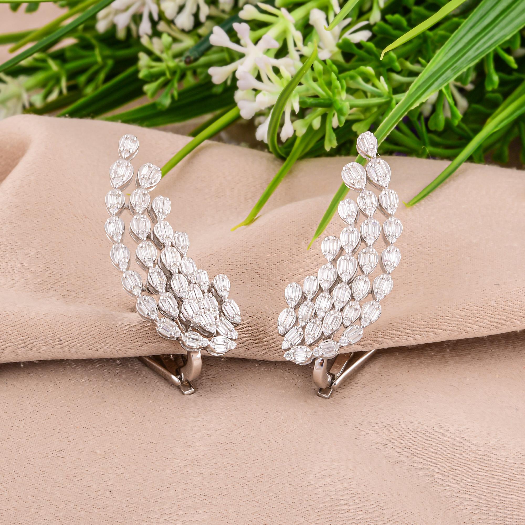Modern 1.31 Carat SI/H Baguette Round Diamond Earrings 14 Karat White Gold Fine Jewelry