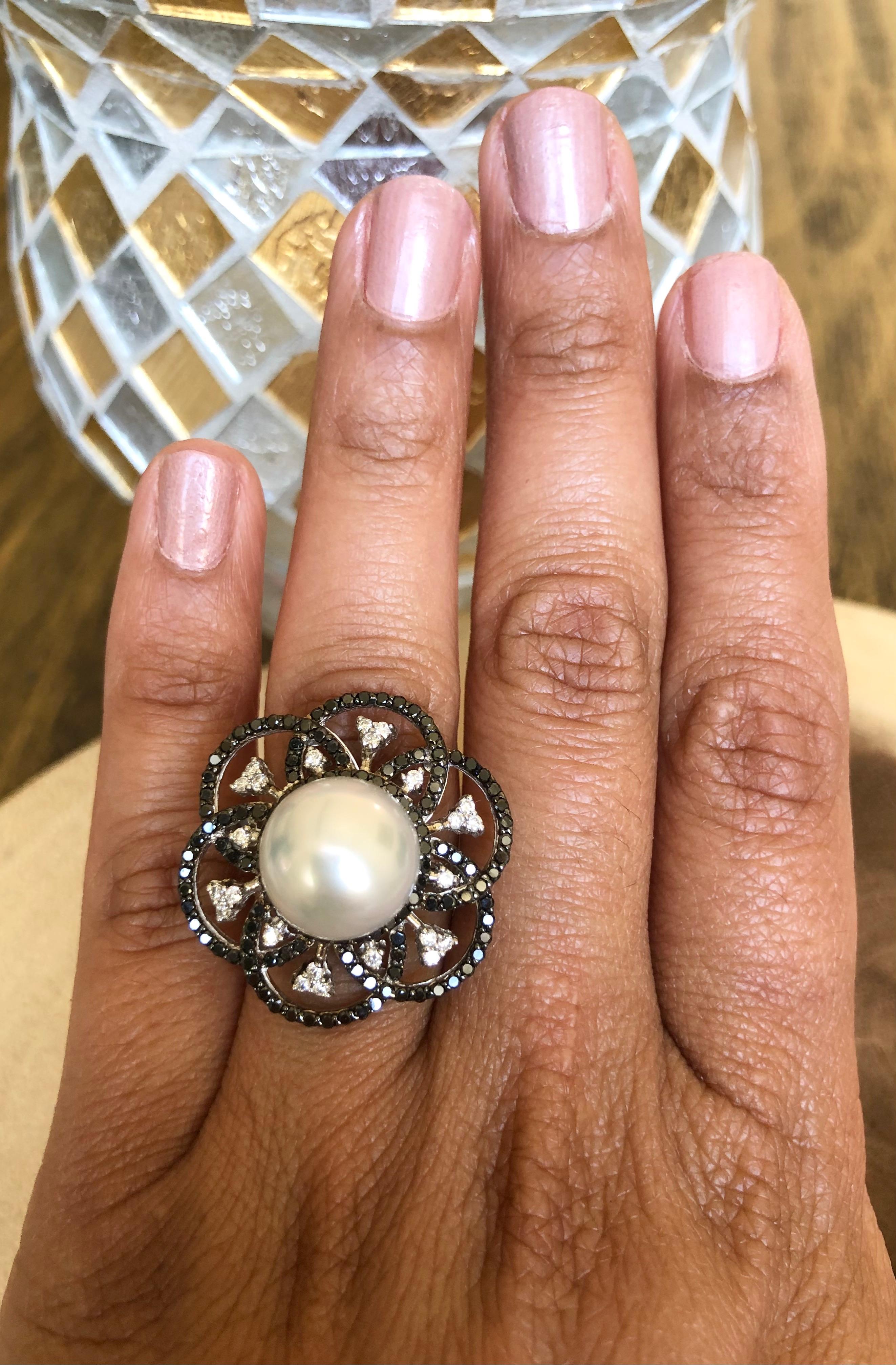 1.31 Carat South Sea Pearl Black Diamond Cocktail Ring in 14 Karat White Gold In New Condition For Sale In Los Angeles, CA