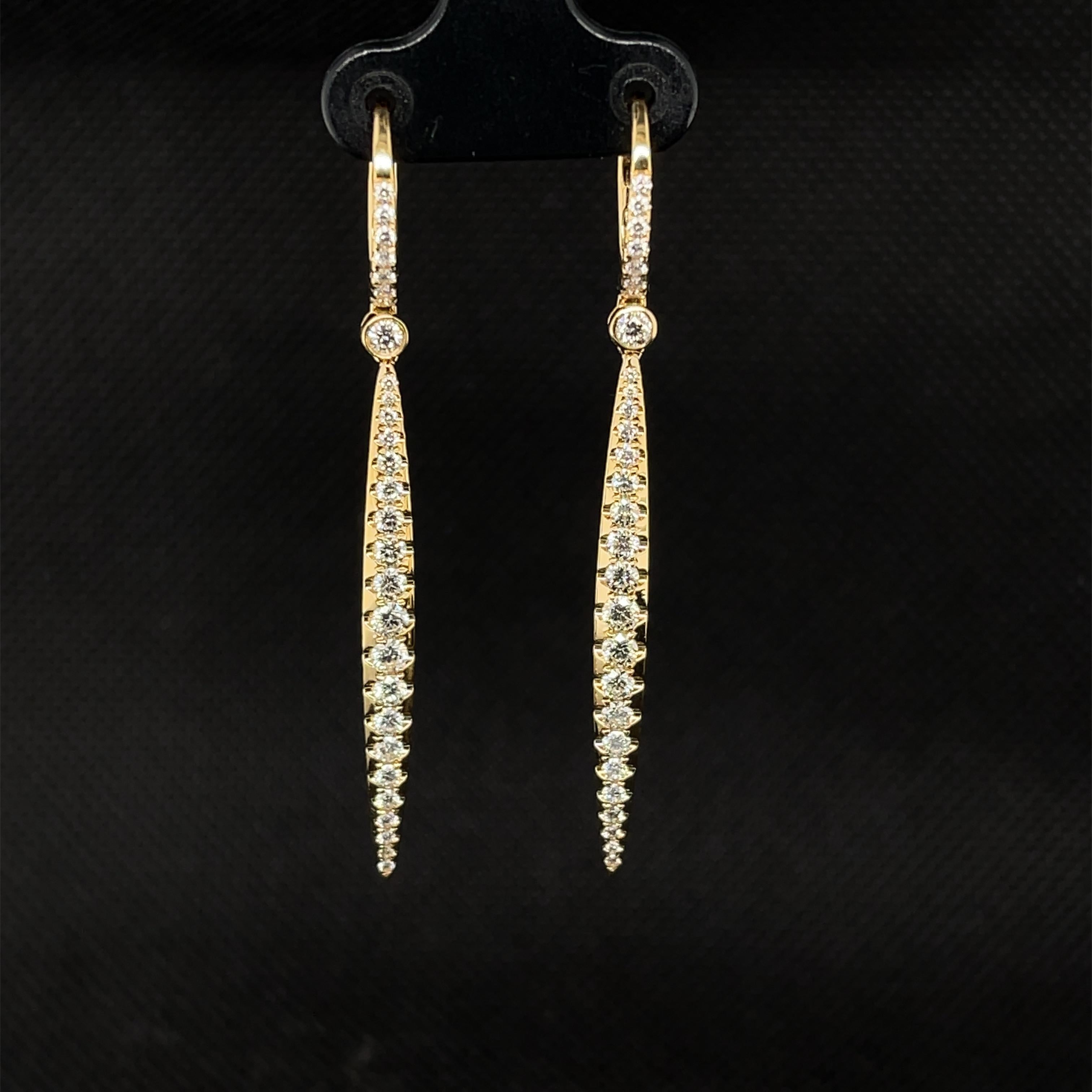 xp c gold earrings
