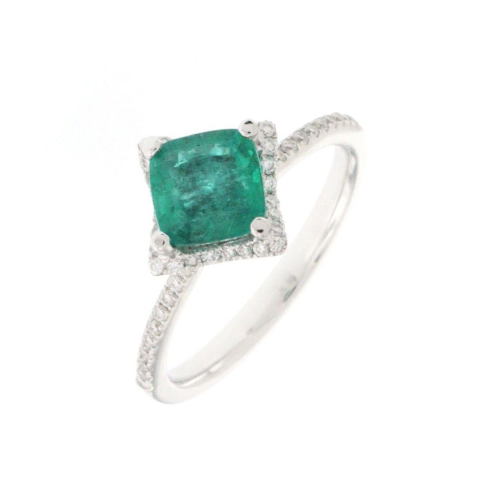 1.31 Carat Zambian Emerald and 0.46 Carat Diamonds in 18 Karat Gold Ring For Sale 1