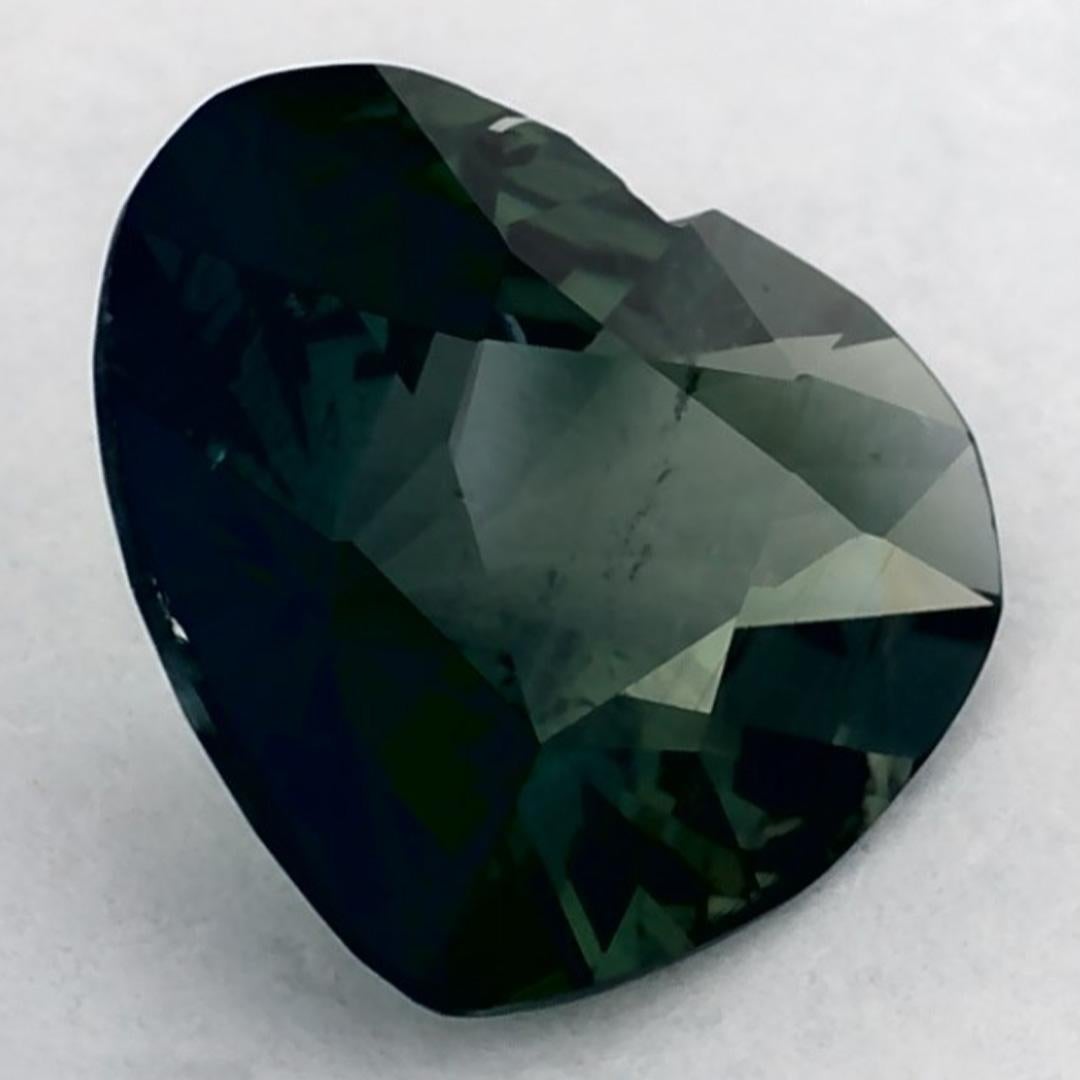Piedra suelta Corazón de zafiro verde de 1.31 qt Corte de corazón en venta