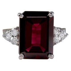 13.10 Carat Impressive Natural Red Ruby and Diamond 14 Karat White Gold Ring