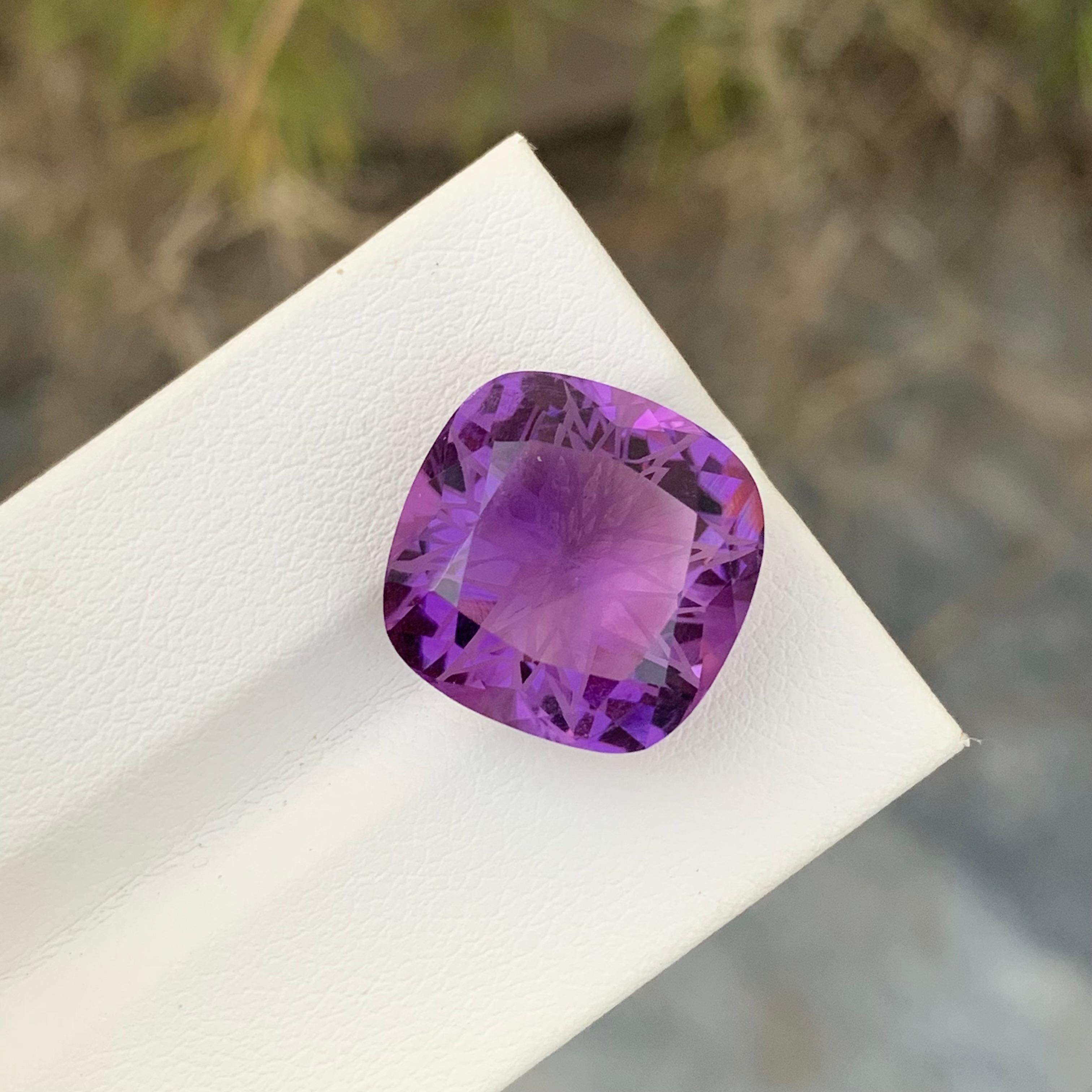 13.10 Carat Natural Loose Amethyst Flower Cut Gem For Necklace Jewellery For Sale 1