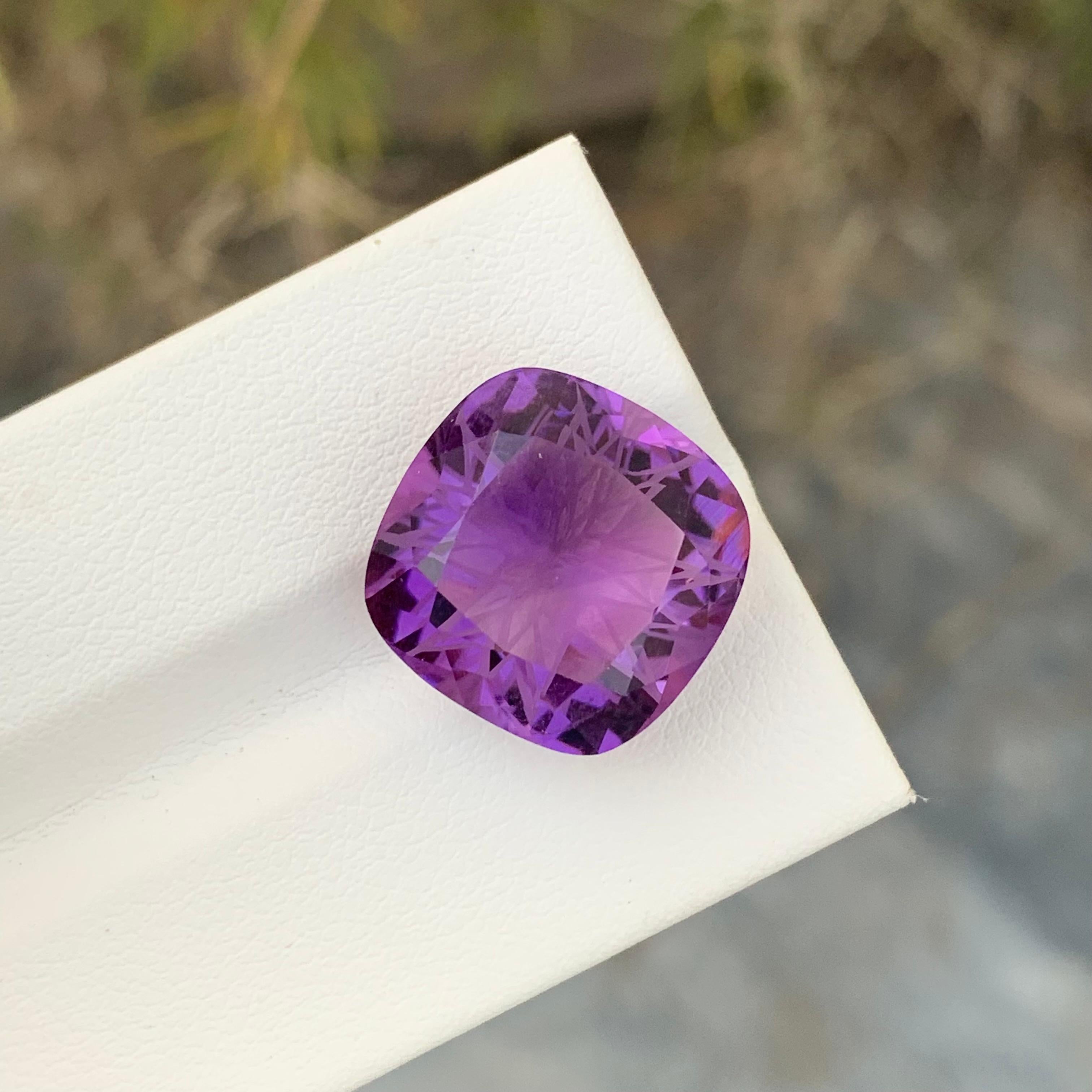 13.10 Carat Natural Loose Amethyst Flower Cut Gem For Necklace Jewellery For Sale 2