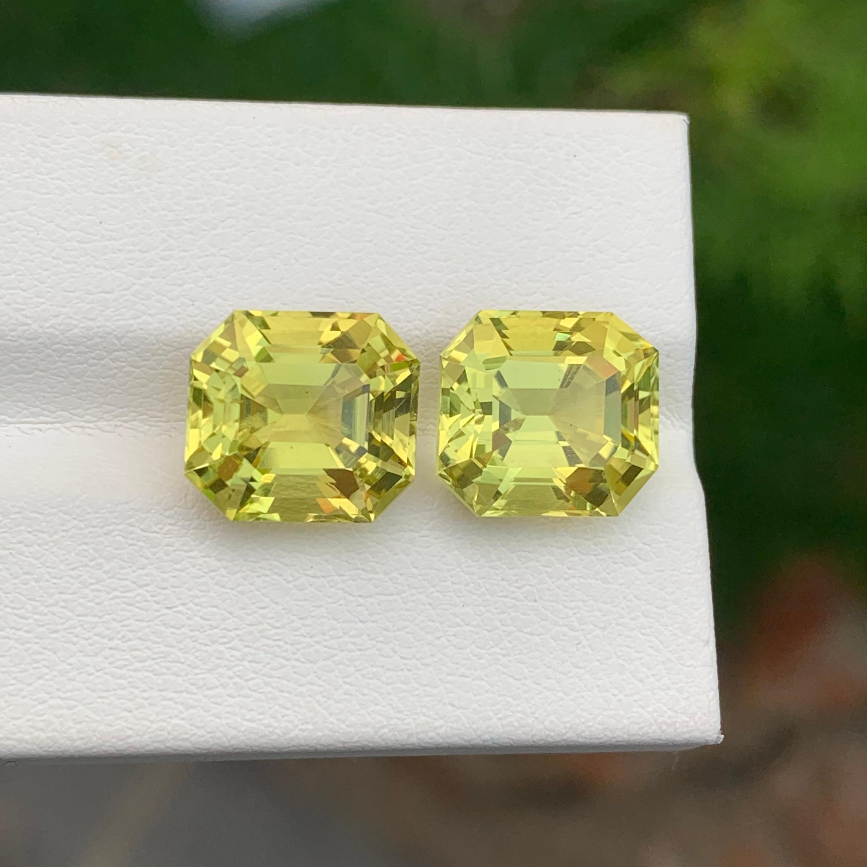 13,10 Karat natürlicher loser Zitronenquarz Paar perfekte quadratische Form für Ohrringe im Angebot 4