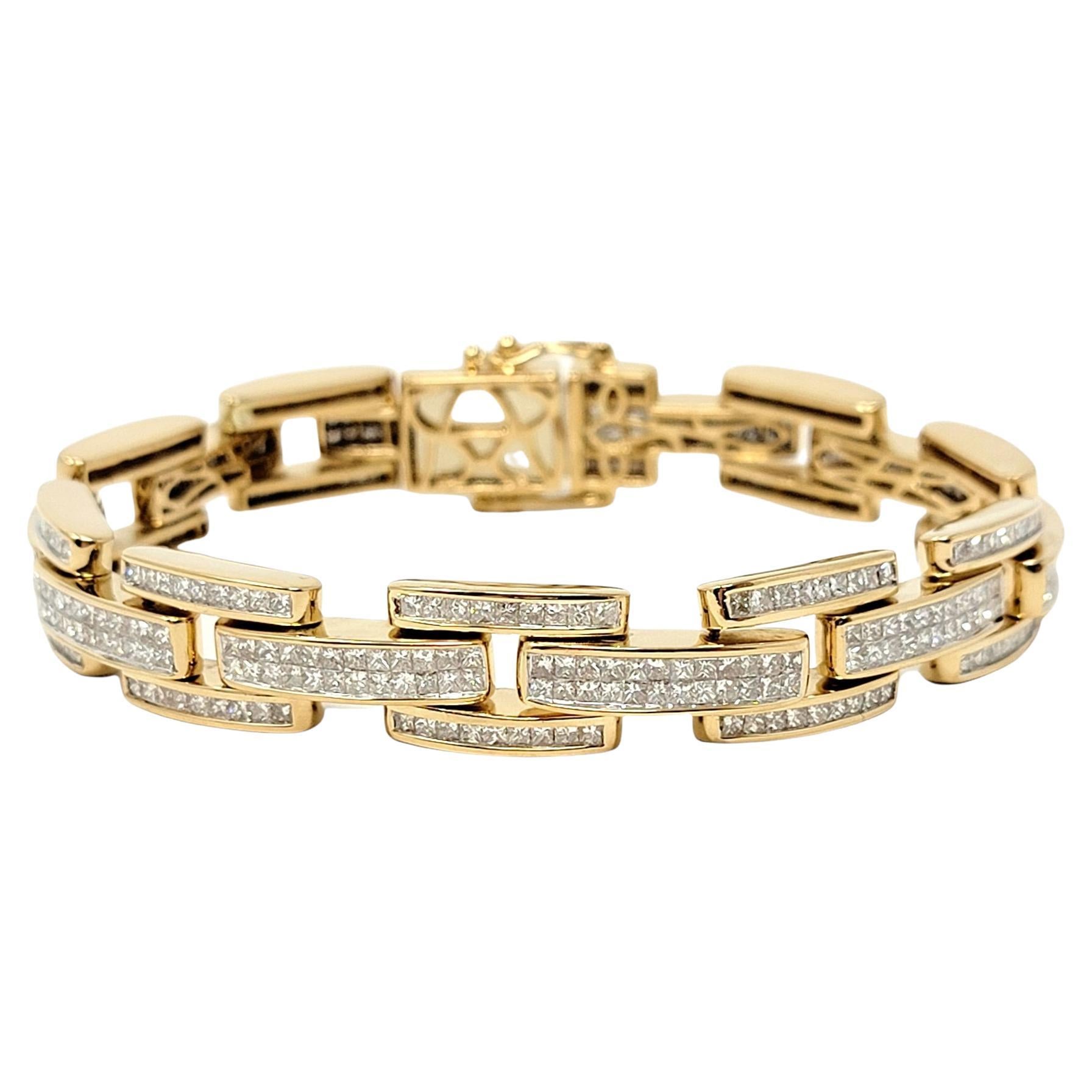 13.10 Carats Total Princess Diamond Panther Link Mens Bracelet in 18 Karat Gold For Sale