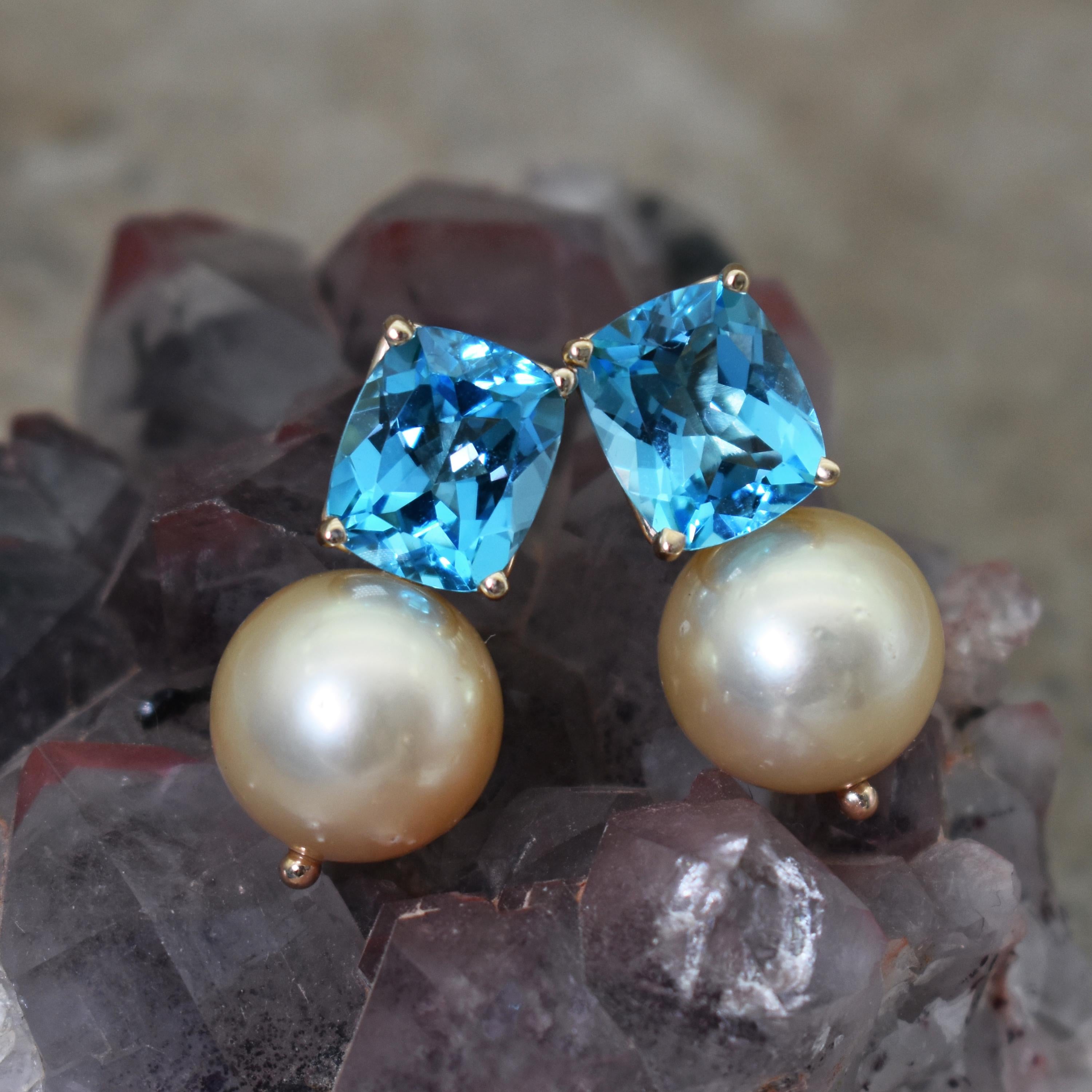 Clous d'oreilles en goutte en or 14 carats avec topaze bleue de 13,12 carats et perle champagne Pour femmes en vente