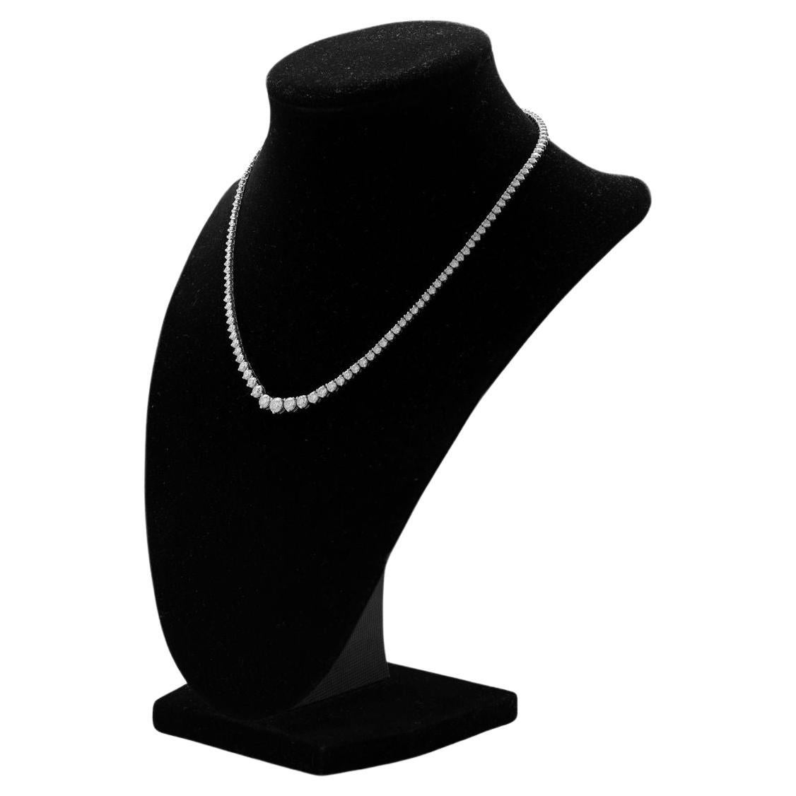 13,12 Karat Elegante abgestufte Diamant-Tennis-Halskette aus Platin