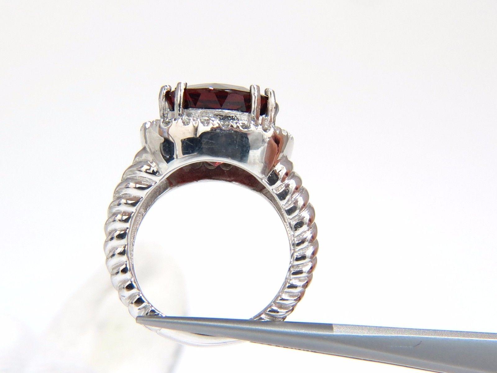 13.12CT Natural Spessartite Garnet Diamonds Ring Vivid Red 14KT Rope Twist In New Condition In New York, NY