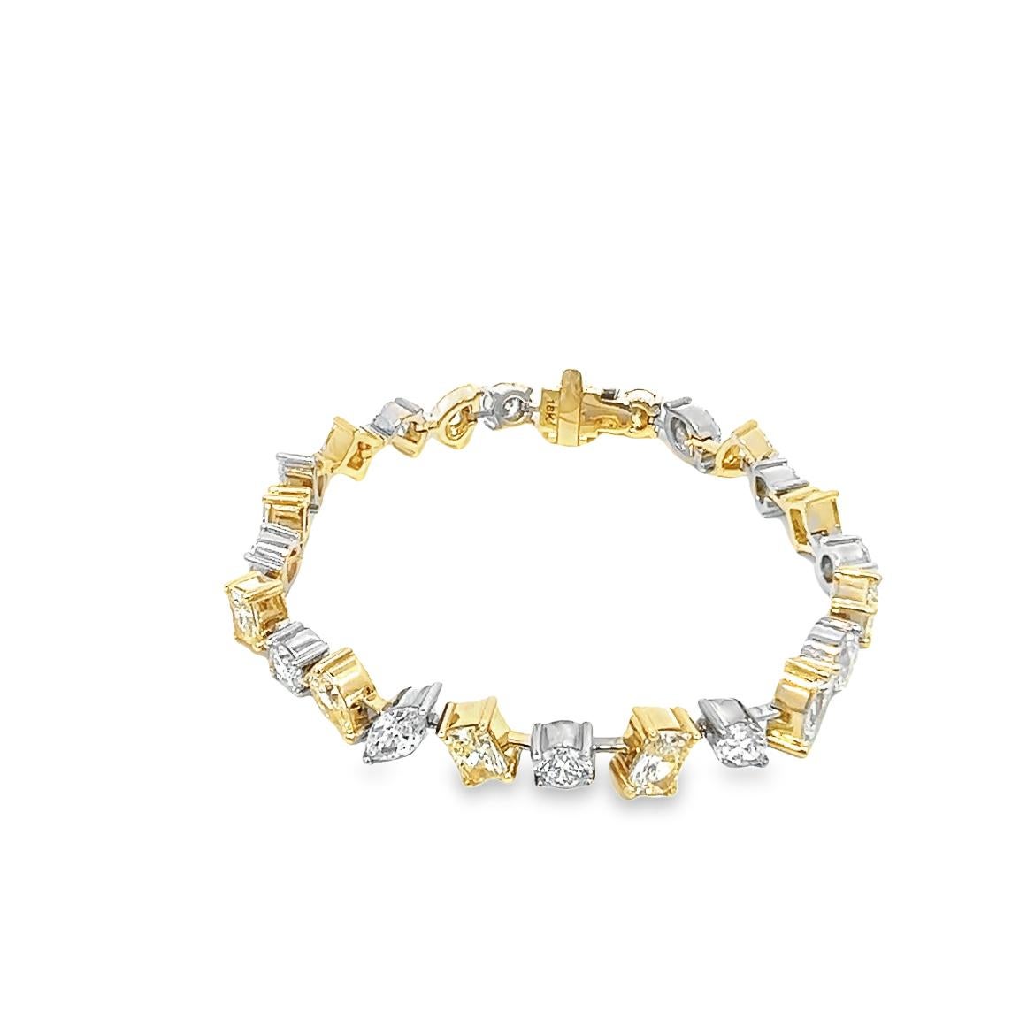 Aesthetic Movement 13.12CT Total weight  Natural Multi-shape Diamond Bracelet, Set in 18KY/W Gold For Sale