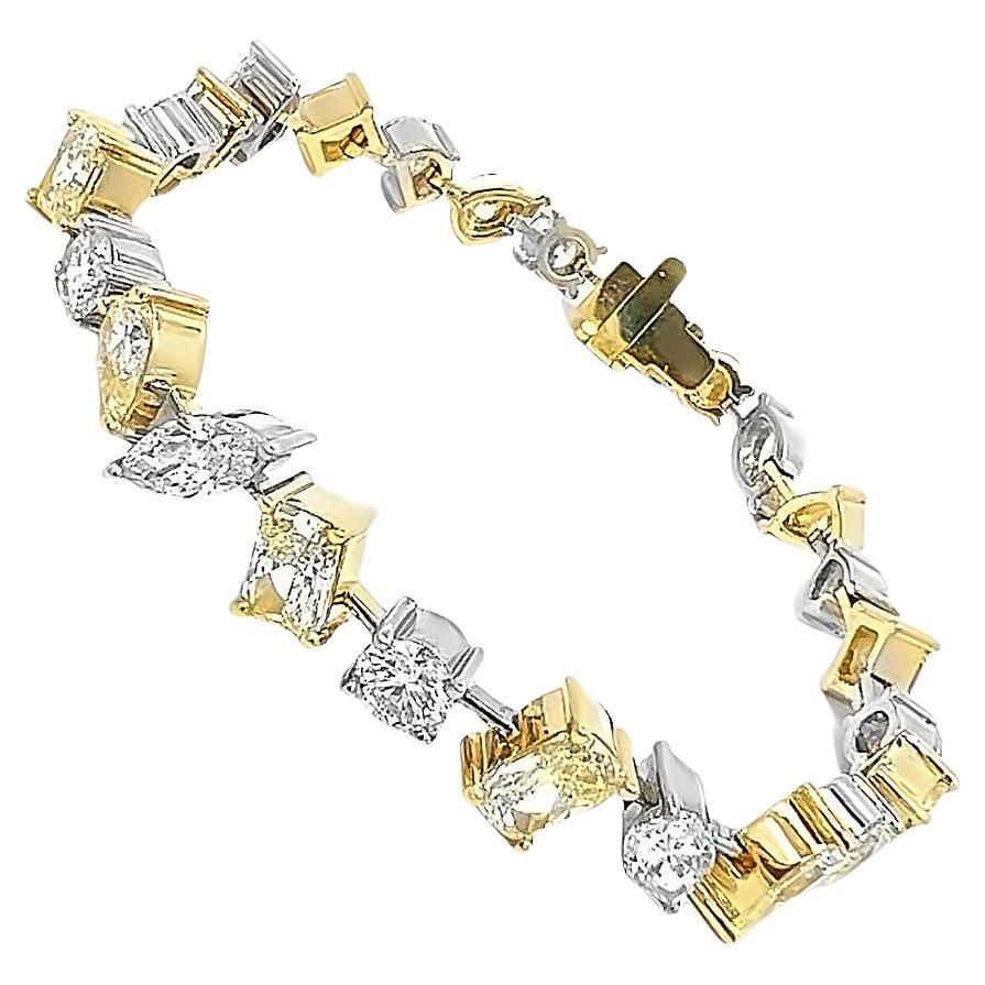 13.12CT Total weight  Natural Multi-shape Diamond Bracelet, Set in 18KY/W Gold For Sale