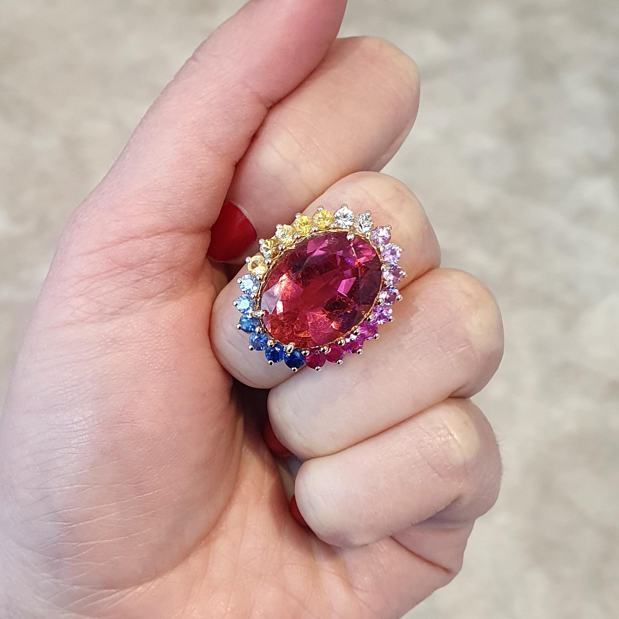 Anello in oro rosa 18 carati con tormalina rosa e zaffiro da 13,15 carati in vendita 3