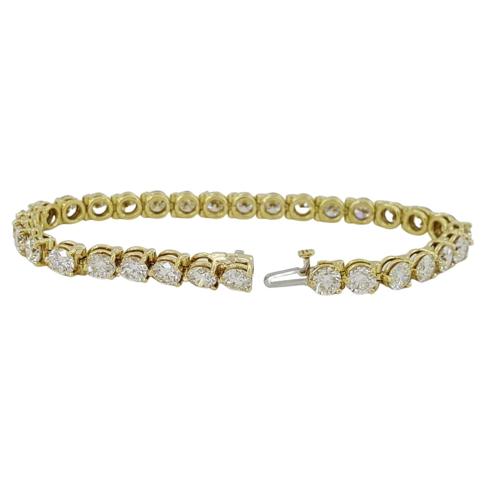 Moderno Bracciale da tennis in oro giallo 18 carati con diamanti taglio brillante rotondo, peso totale 13,18 carati in vendita
