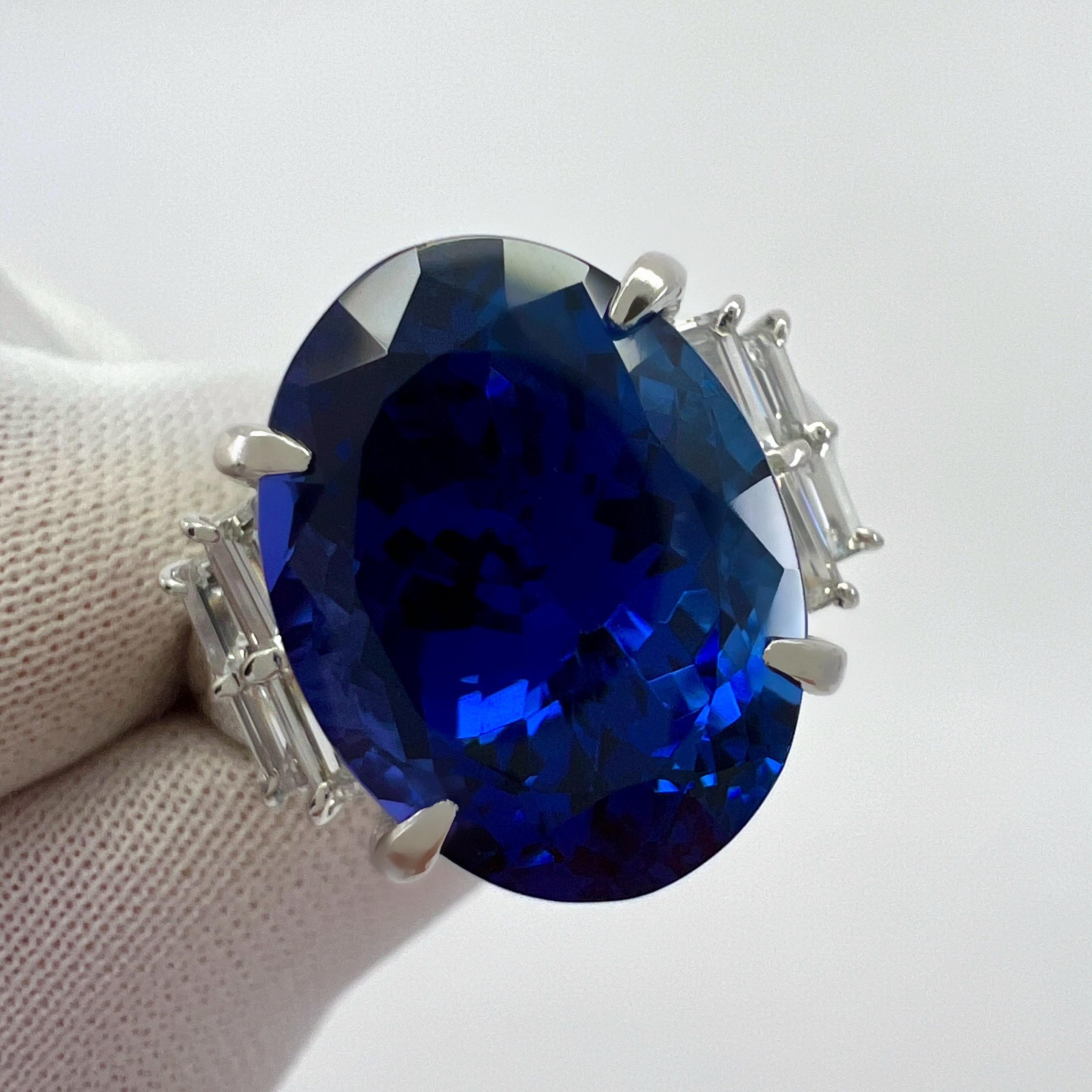 13.18ct Nature Vivid Diamonds AAA+ Tanzanite Oval Cut Diamond Cocktail Ring Excellent état - En vente à Birmingham, GB