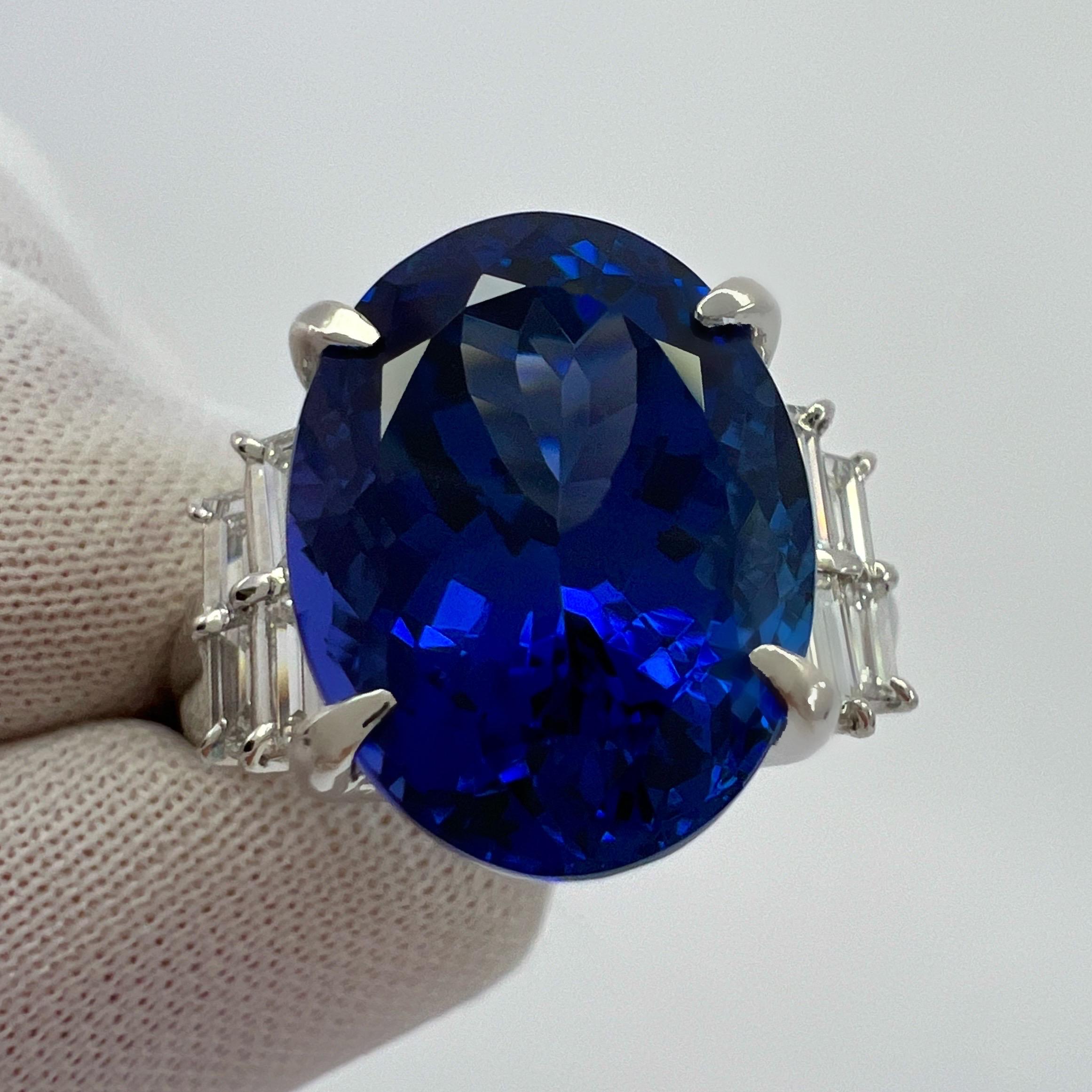 13.18ct Nature Vivid Diamonds AAA+ Tanzanite Oval Cut Diamond Cocktail Ring Unisexe en vente