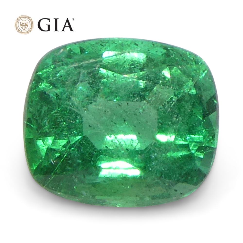 1,31ct Cushion Green Emerald GIA Certified Zambia (F2) In condizioni Nuovo in vendita a Toronto, Ontario