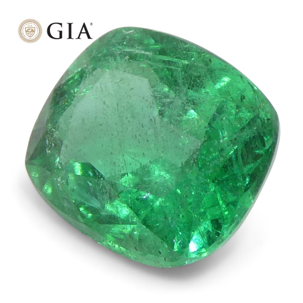 1,31ct Cushion Green Emerald GIA Certified Zambia (F2) in vendita 4