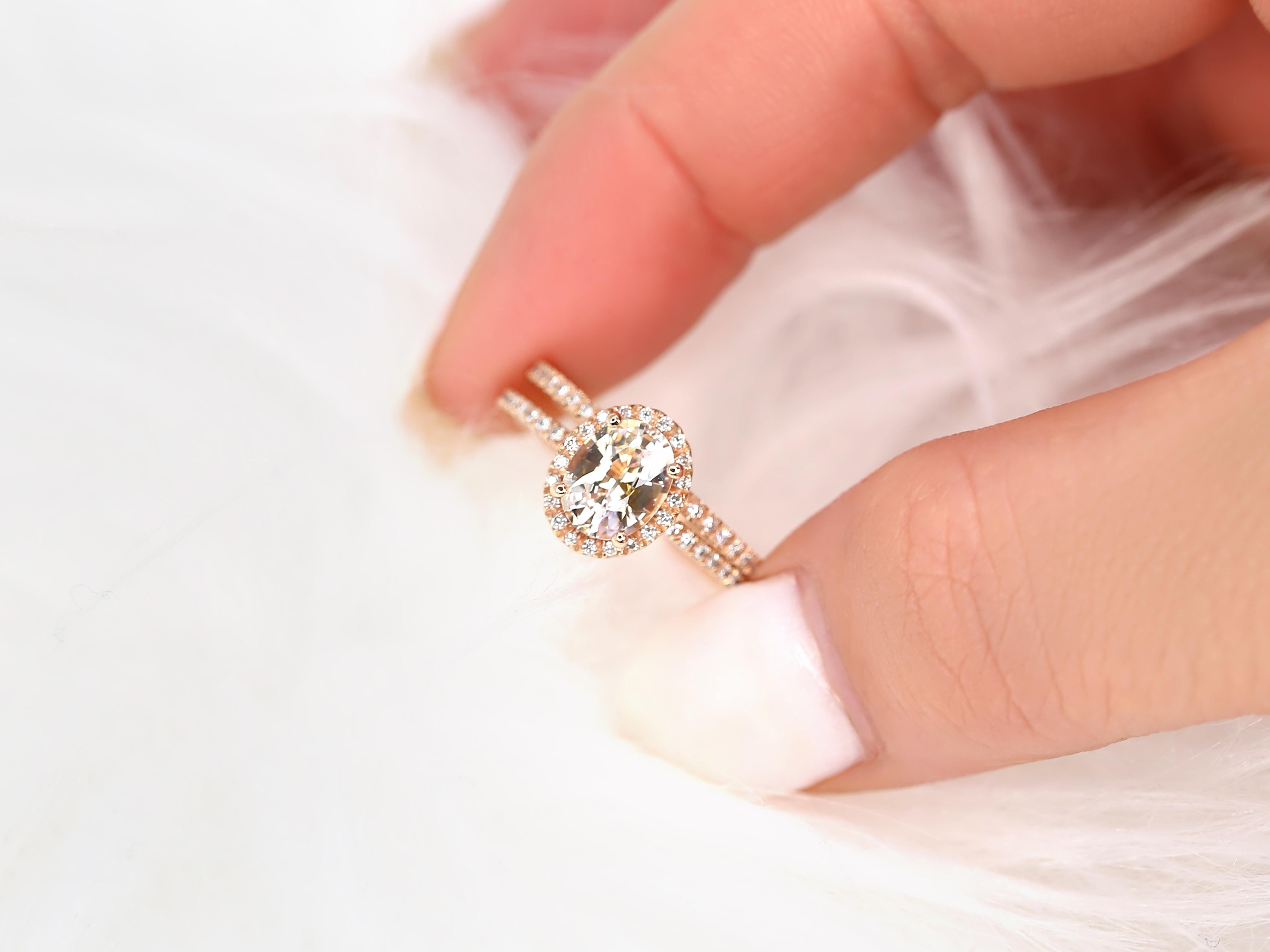 Women's or Men's 1.31ct Federella 14kt Peach Champagne Sapphire Diamonds Oval Halo Bridal Set For Sale