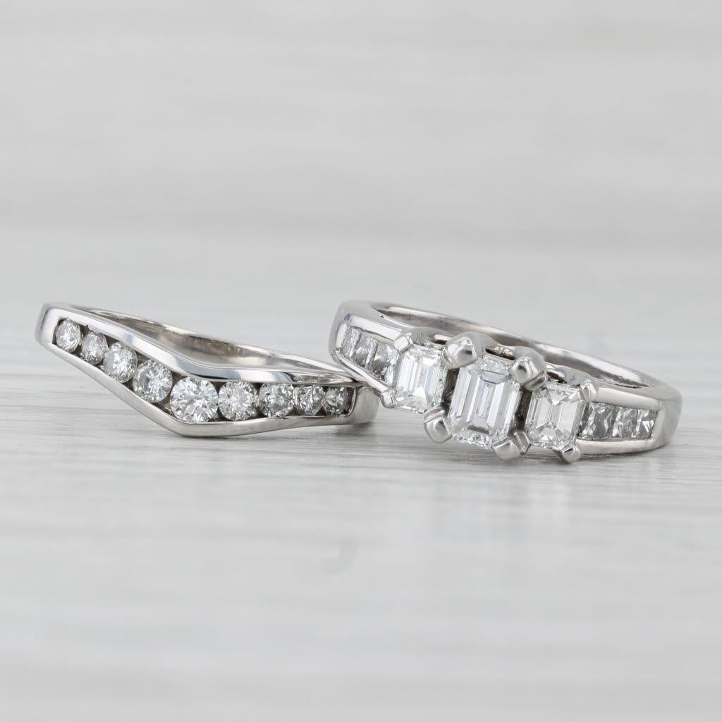 Anillo de compromiso de 3 piedras con diamantes de 1,31 ctw Juego nupcial de oro de 14k talla 5,75 en venta 1