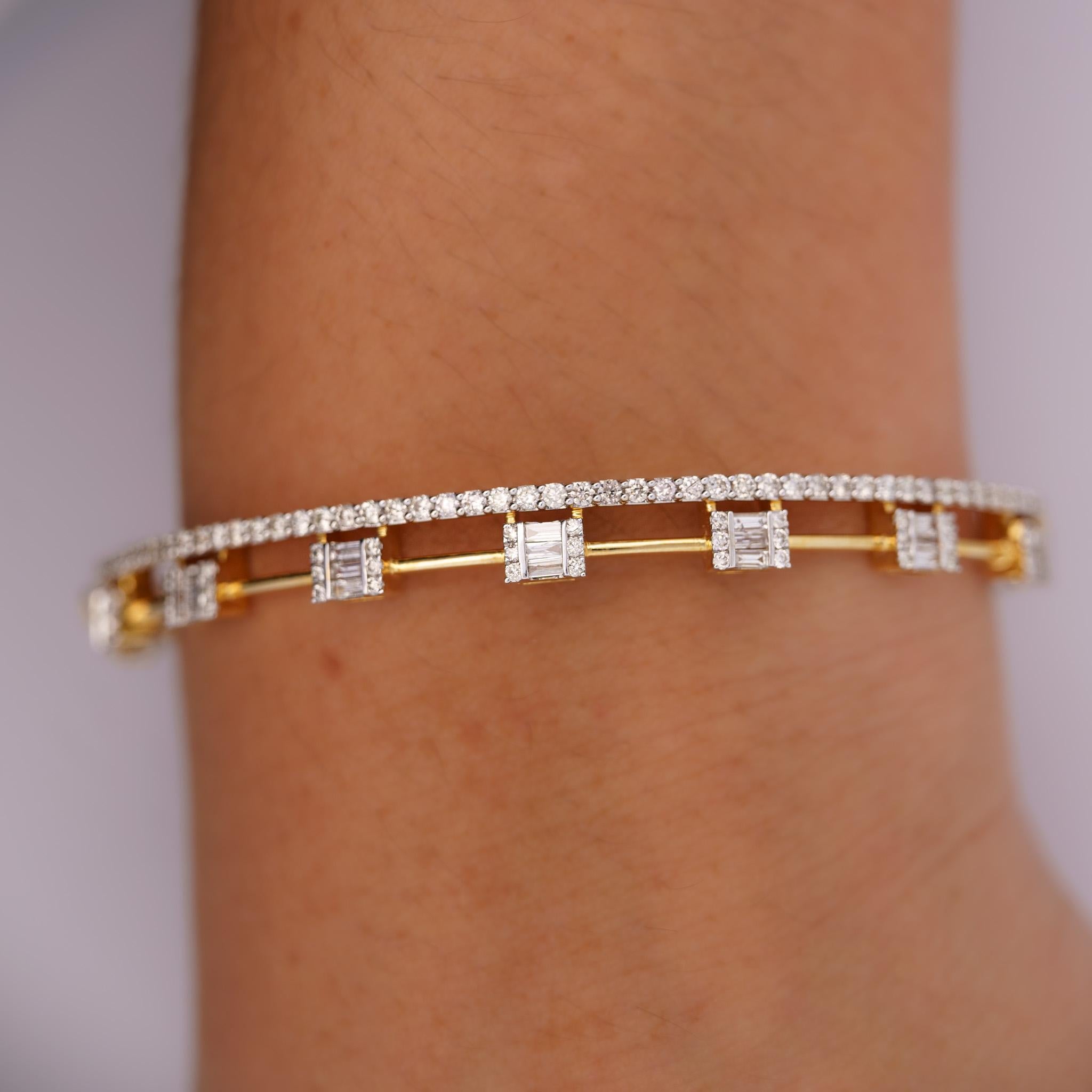 Bracciale in oro 14K a 2 file con diamanti da 1,32 carati (Diamond Illusion Set) In condizioni Nuovo in vendita a Miami, FL