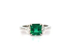 1,32 Karat Smaragd-Diamantring 