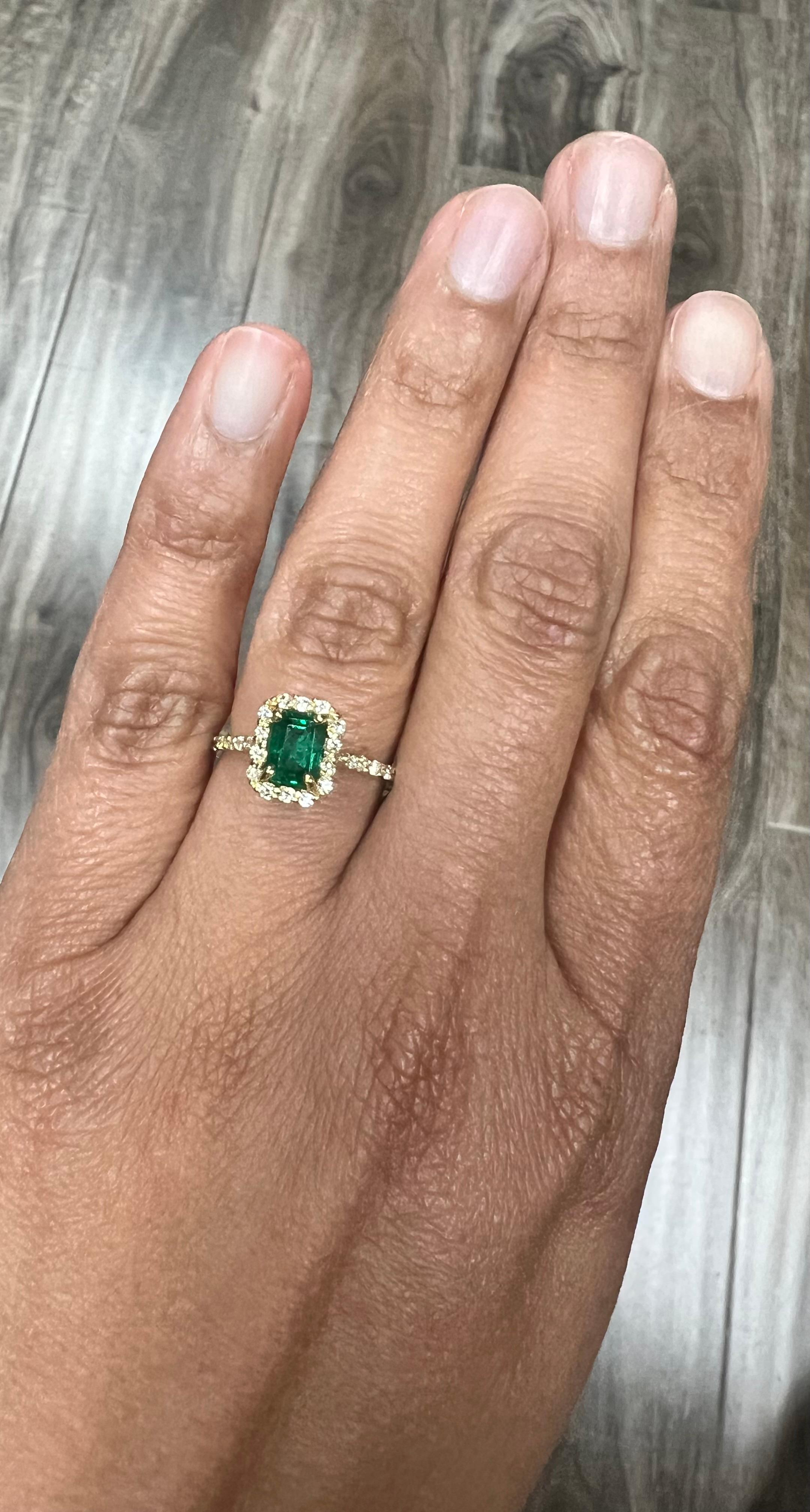 Emerald Cut 1.32 Carat Emerald Diamond Yellow Gold Engagement Ring For Sale