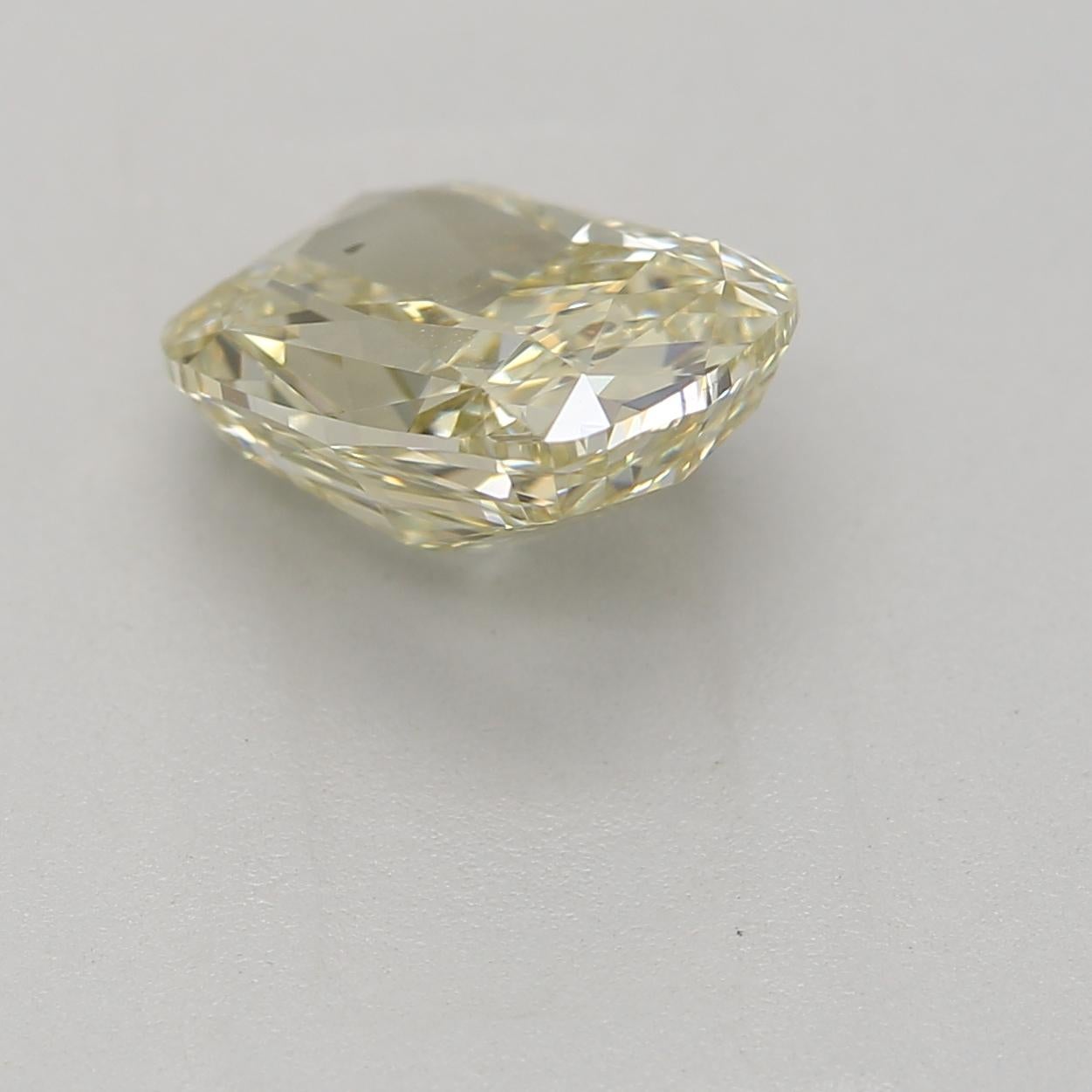 1.32 Carat Fancy Brownish Greenish Yellow Cushion cut diamond GIA Certified In New Condition For Sale In Kowloon, HK