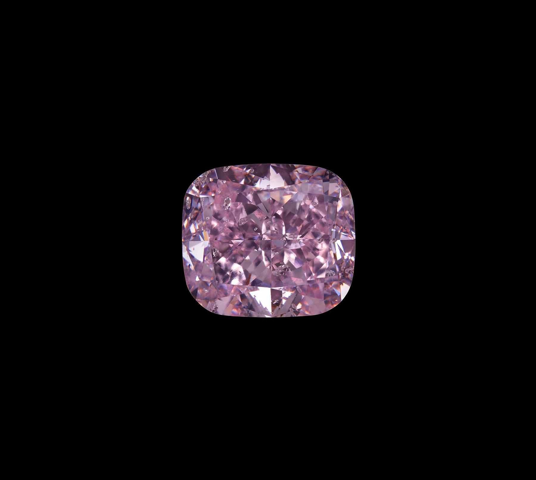 1.32 Carat Fancy Intense Pink Diamond Cocktail Ring, 18K Gold GIA Certified (en anglais) Neuf - En vente à New York, NY