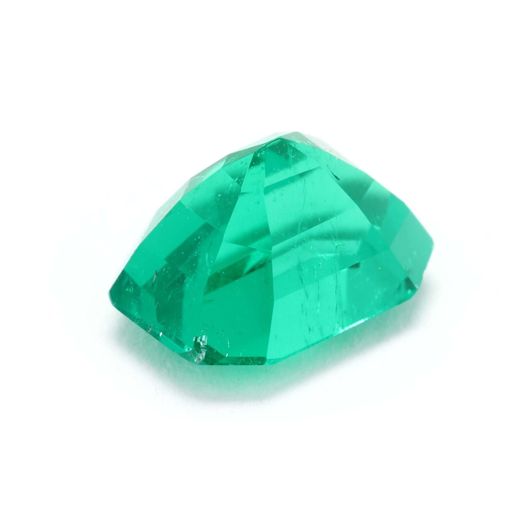 Women's or Men's 1.32 Carat Loose Natural Emerald Gemstone GIA Emerald Cut Solitaire For Sale