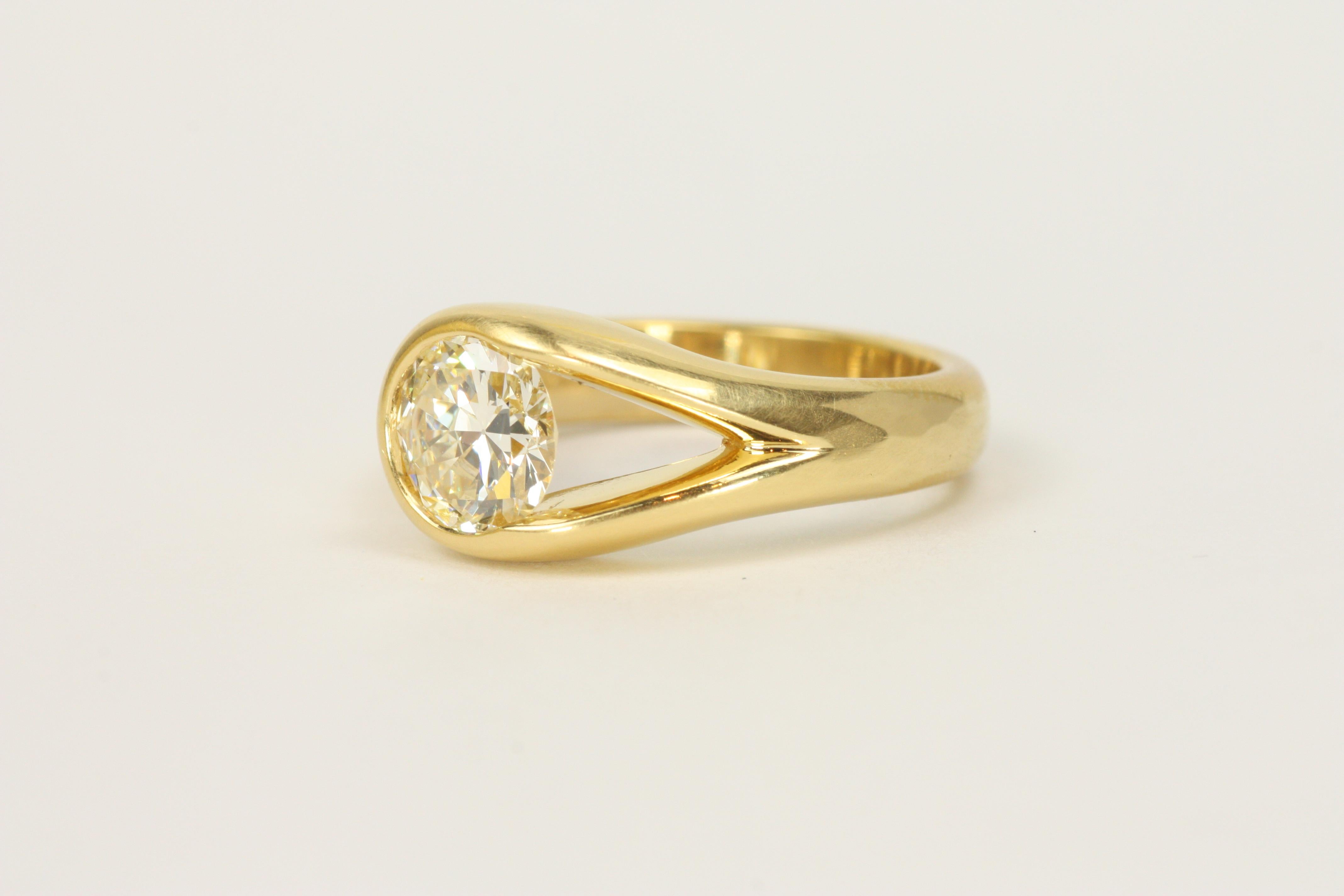 1.32 Carat Old European Cut Asymmetrical Bezeled 22K Solitaire Engagement Ring 2