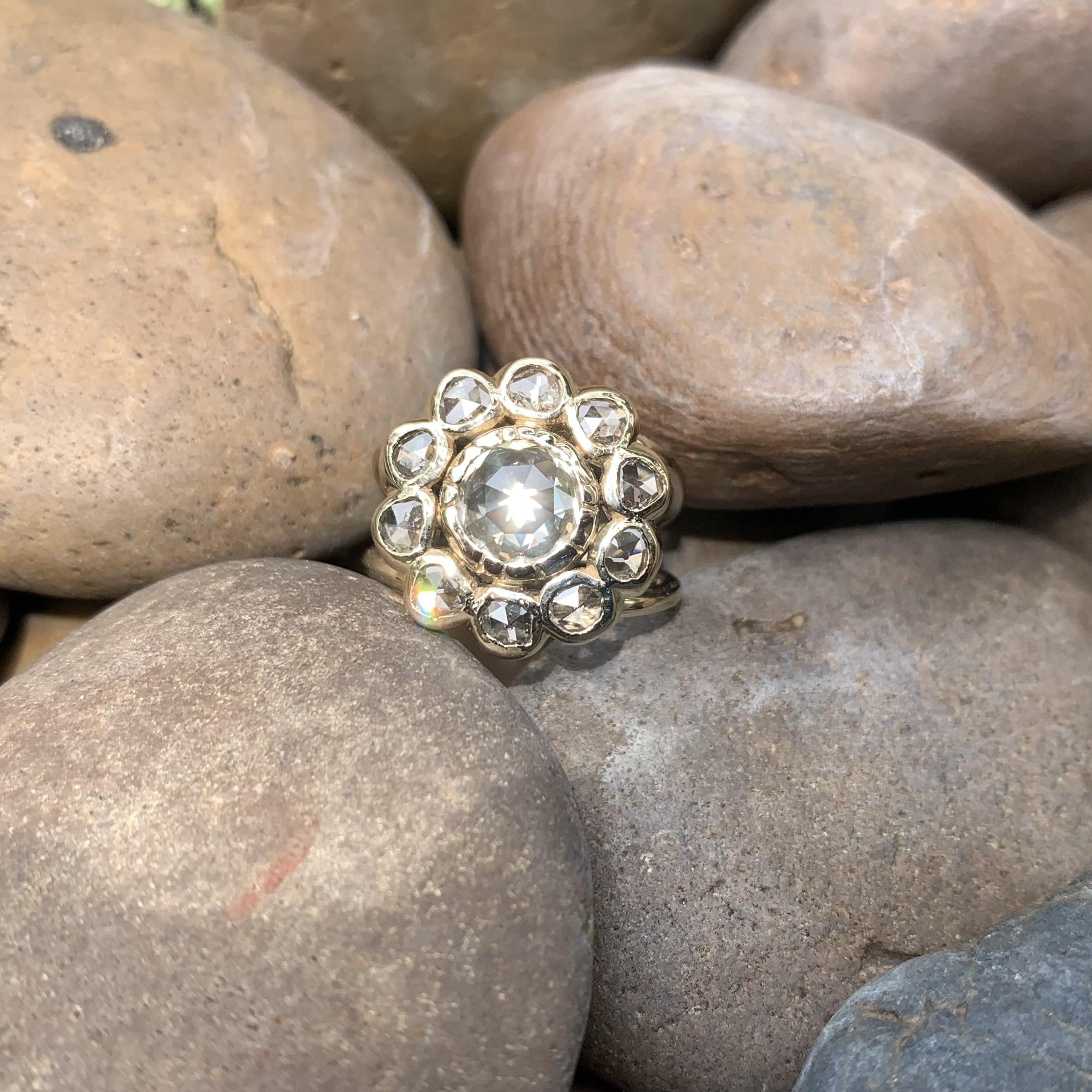 1,32 + 1,04 Karat natürlicher Diamant im Rosenschliff Art Deco Statement-Ring aus 18 Karat Gold im Angebot 5
