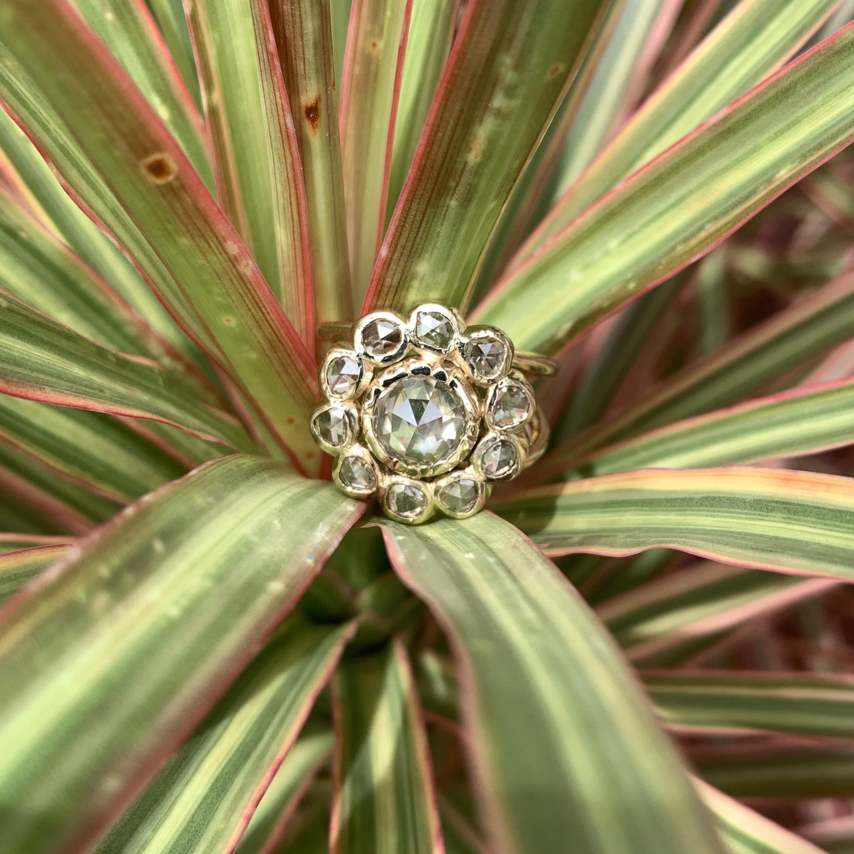 1,32 + 1,04 Karat natürlicher Diamant im Rosenschliff Art Deco Statement-Ring aus 18 Karat Gold im Angebot 8