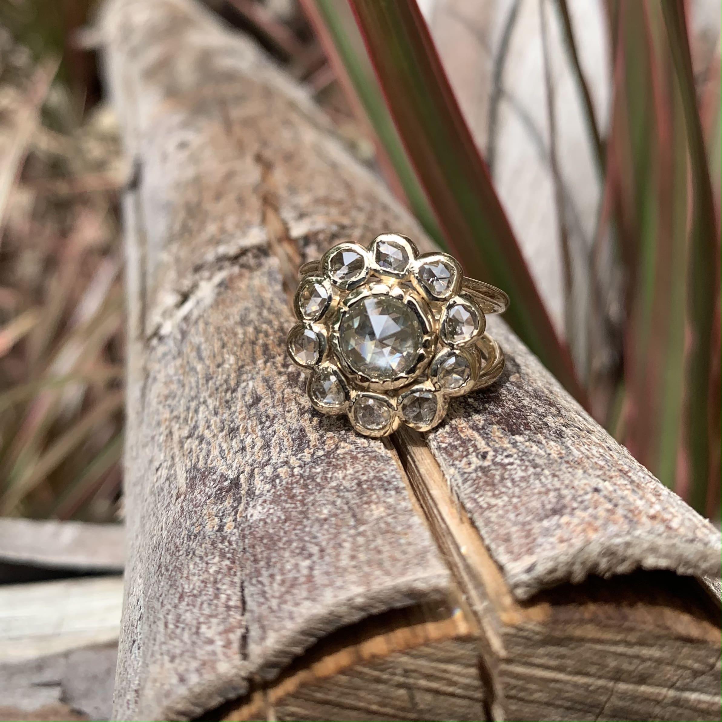 1,32 + 1,04 Karat natürlicher Diamant im Rosenschliff Art Deco Statement-Ring aus 18 Karat Gold im Angebot 9