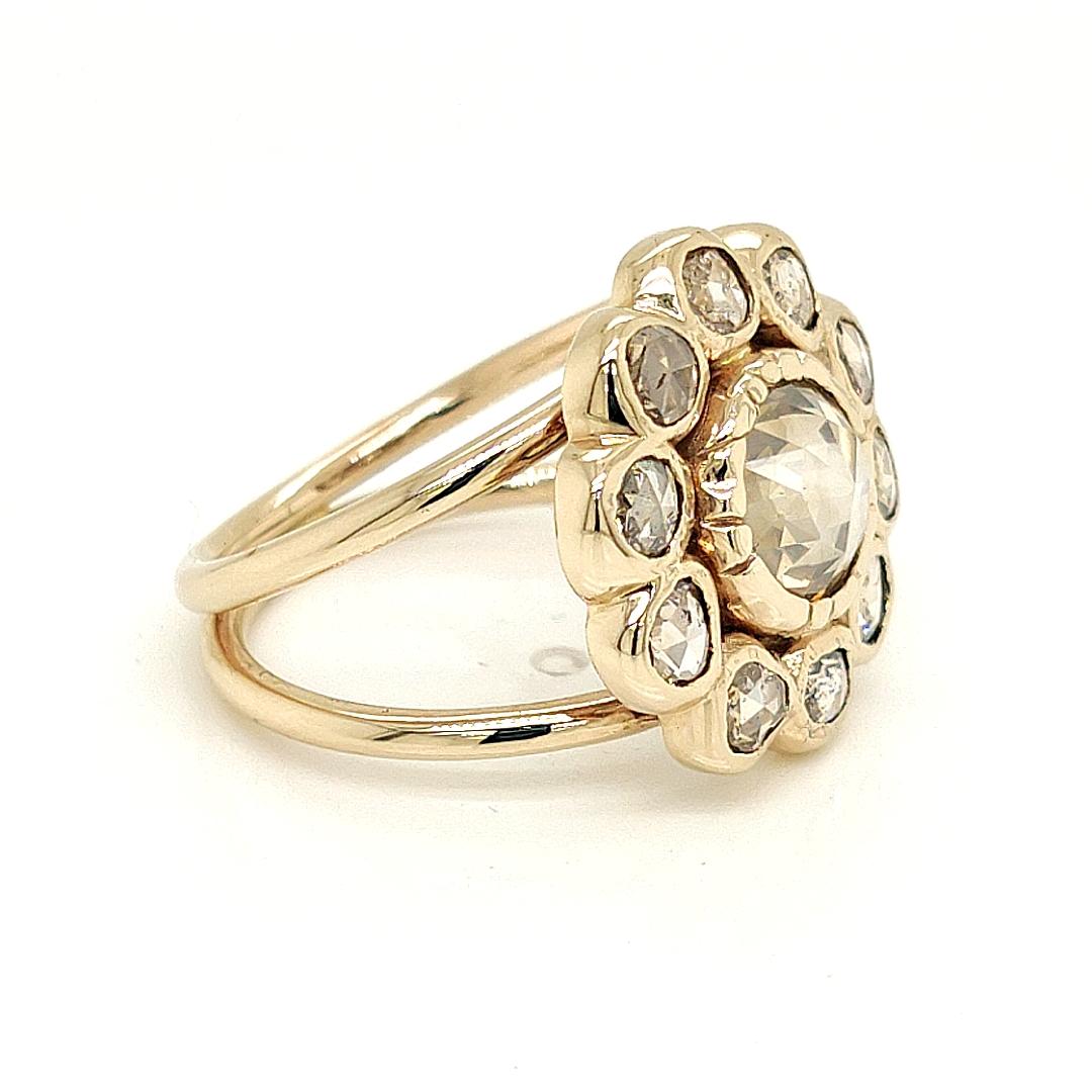 1,32 + 1,04 Karat natürlicher Diamant im Rosenschliff Art Deco Statement-Ring aus 18 Karat Gold im Zustand „Neu“ im Angebot in Bangkok, TH