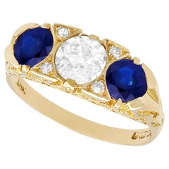 1.32 Carat Sapphire and Diamond Yellow Gold Cocktail Ring