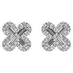 Boucles d'oreilles en or blanc avec diamants blancs de 1.32 carat