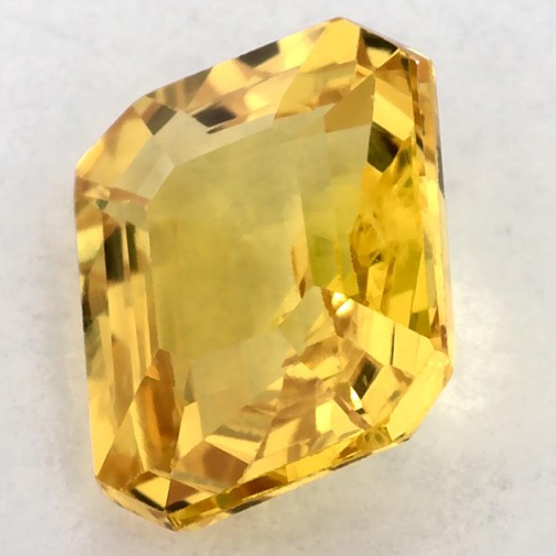 Taille émeraude 1.32 Ct Yellow Sapphire Octagon Loose Gemstone (pierre précieuse en vrac) en vente
