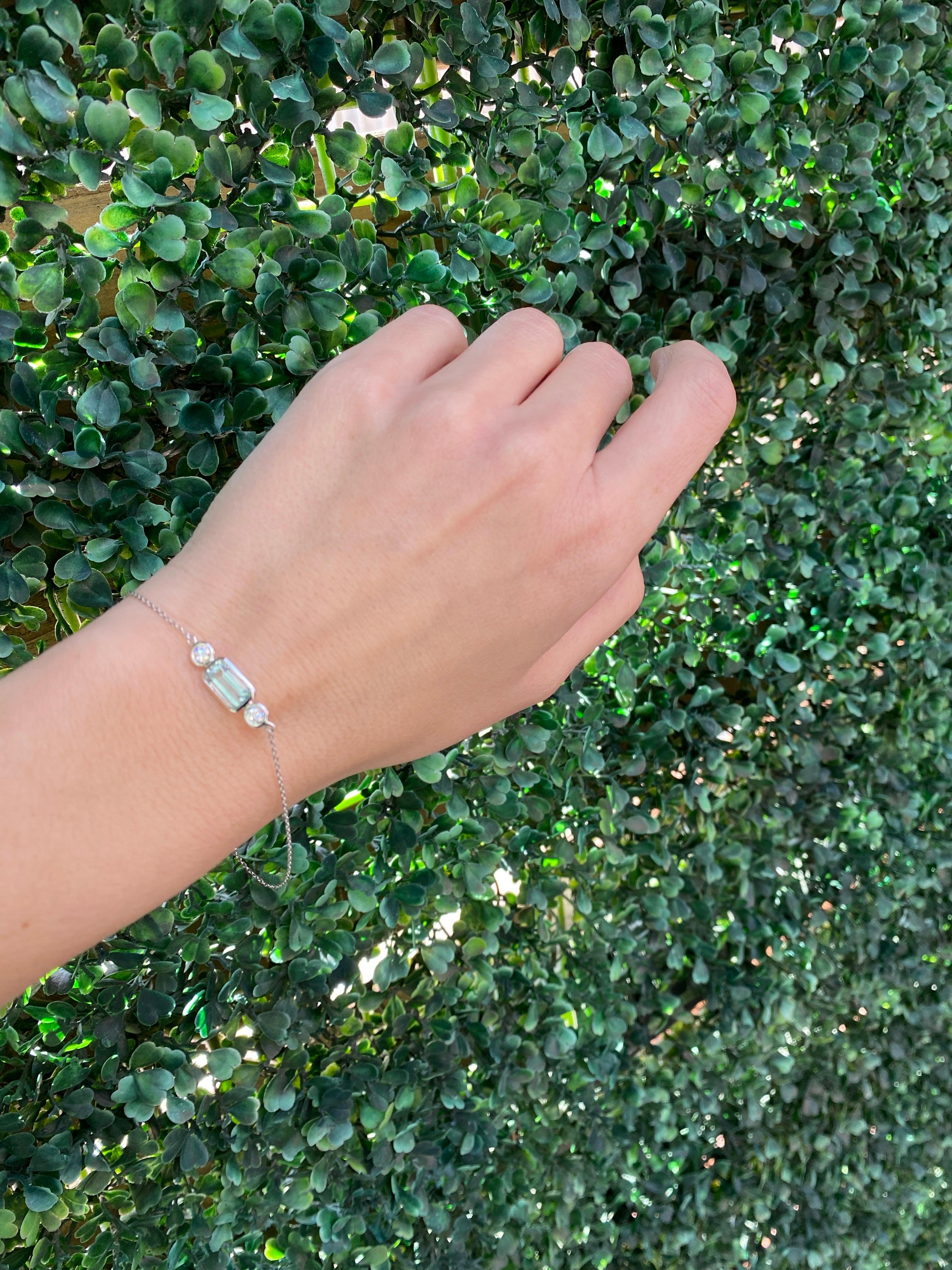 1.32 Emerald Cut Bezel Set Aquamarine and Diamond Bracelet For Sale 9