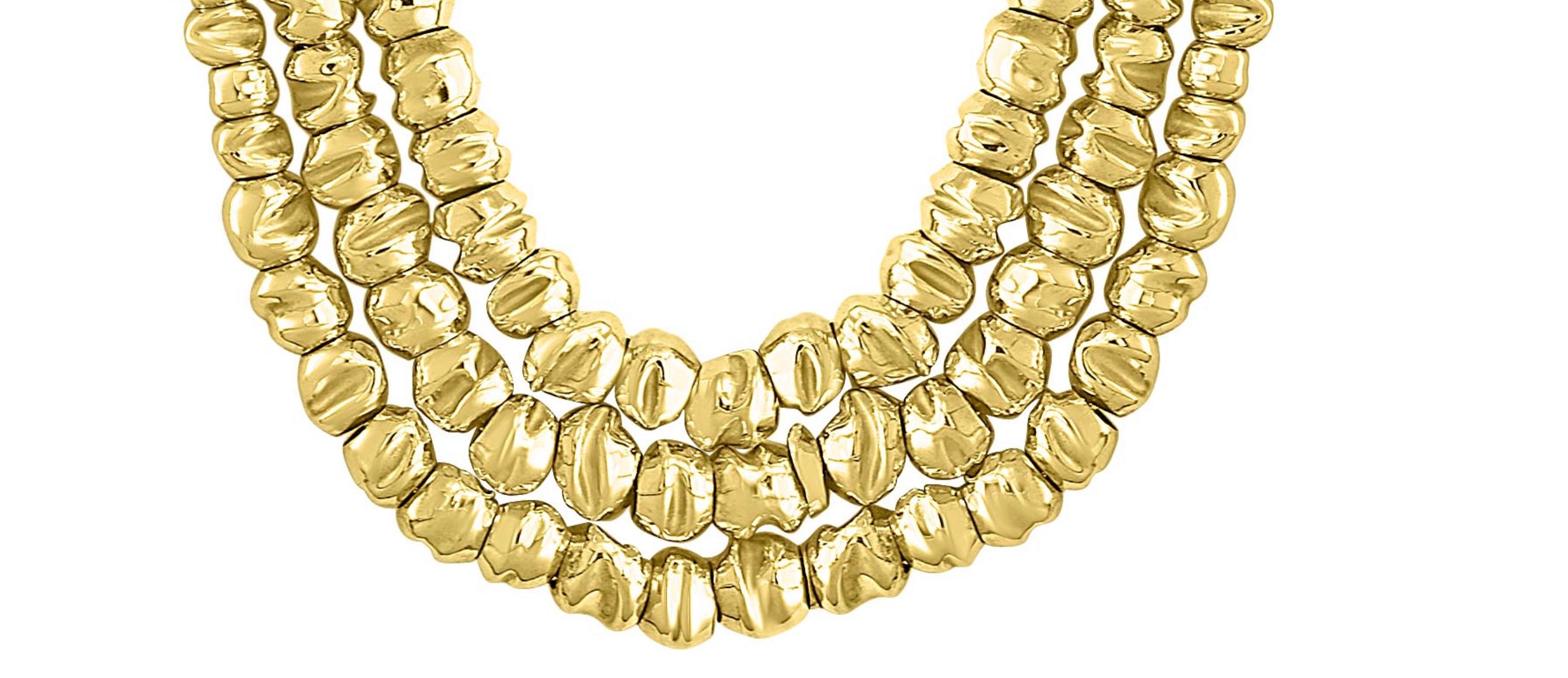 132 Gm 18 Karat  Yellow  Gold Designer  Orlando-Orlandini Necklace 18-22 Inches
One of our premium Neckalce  from our Bridal collection.
Three layers of Gold Necklace 
adjustable to 18-22 inches
Weight of the necklace is 132 Grams grams. 
Extremely
