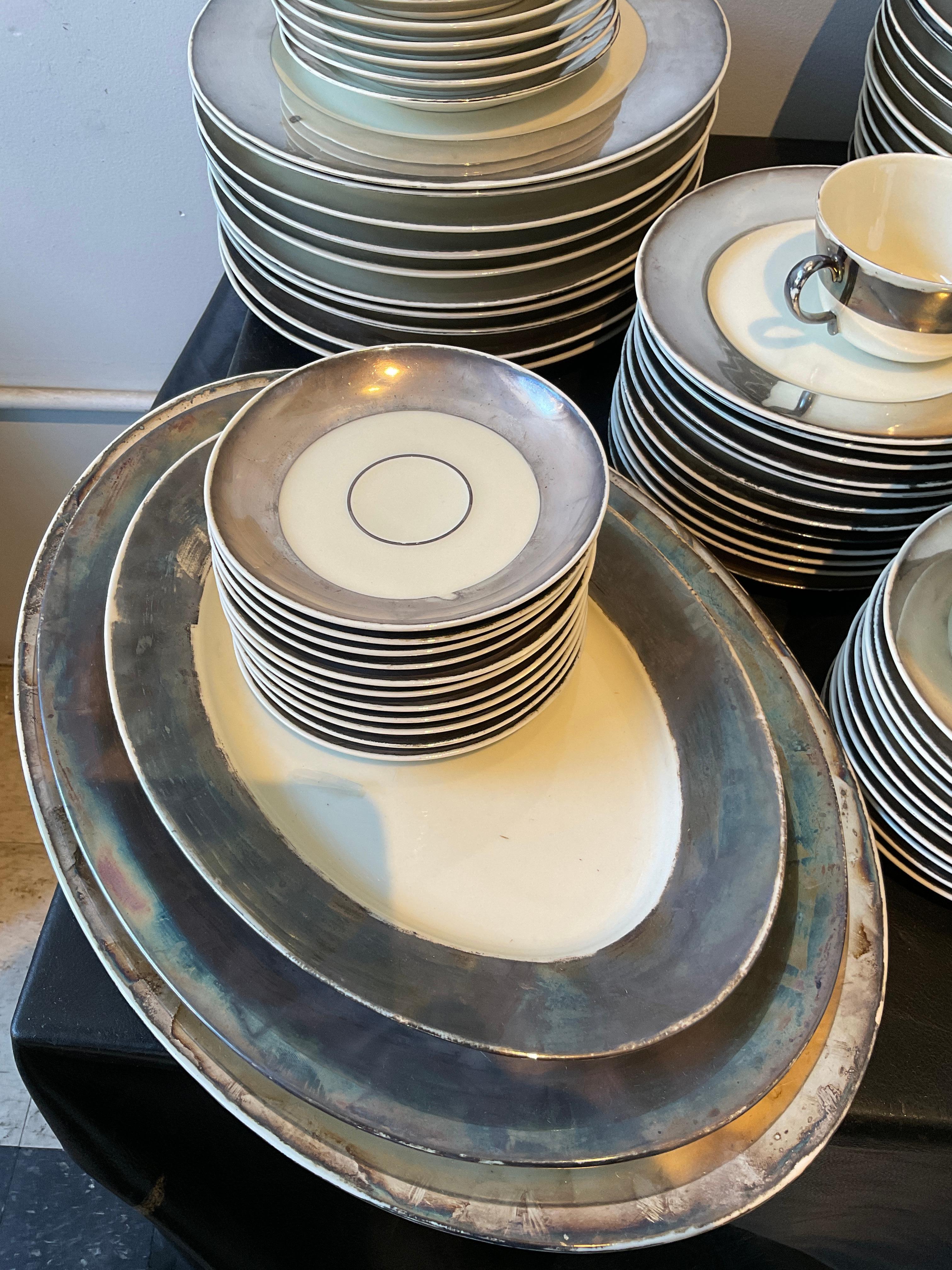 132 Pieces Of Johann Haviland Bavaria Sterling Rimmed Dishes In Good Condition For Sale In Tarrytown, NY