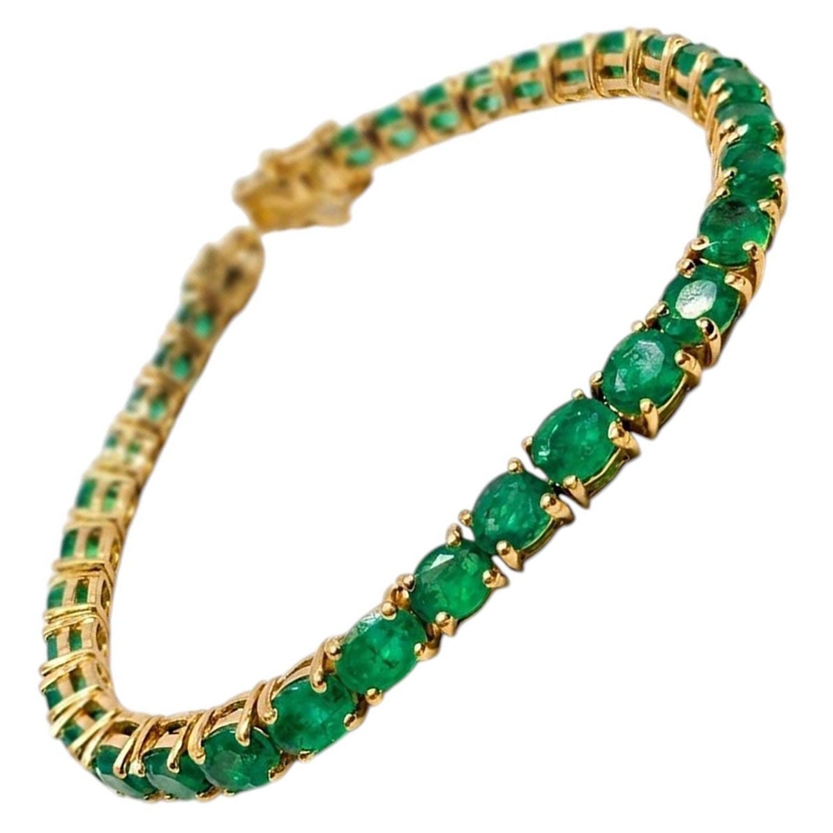13,20-Karat-Tennisarmband mit natürlichen Smaragden aus Sambia in 18-karätigem Gelbgold, 7,5 Zoll