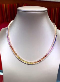 13.20 Carats Ceylon Sapphires  4.00 Ct Diamonds 18K Gold Necklace