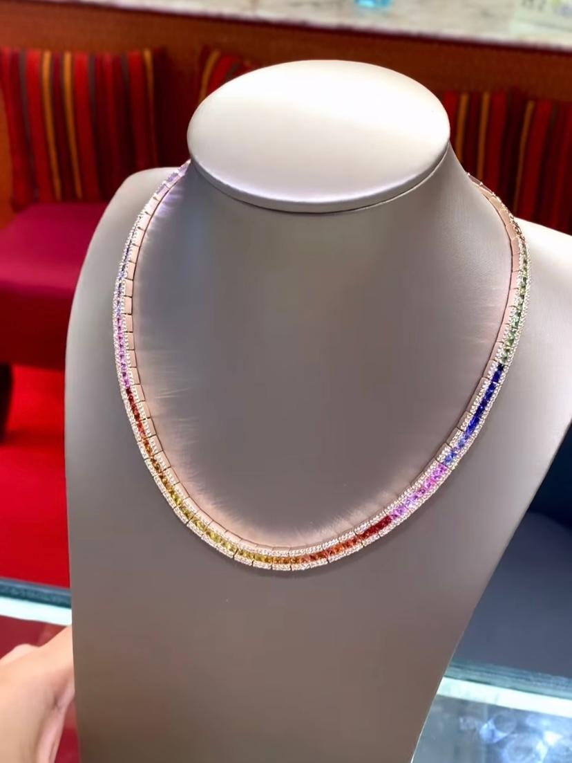 Baguette Cut 13.20 Carats Ceylon Sapphires  4.00 Ct Diamonds 18K Gold Necklace For Sale