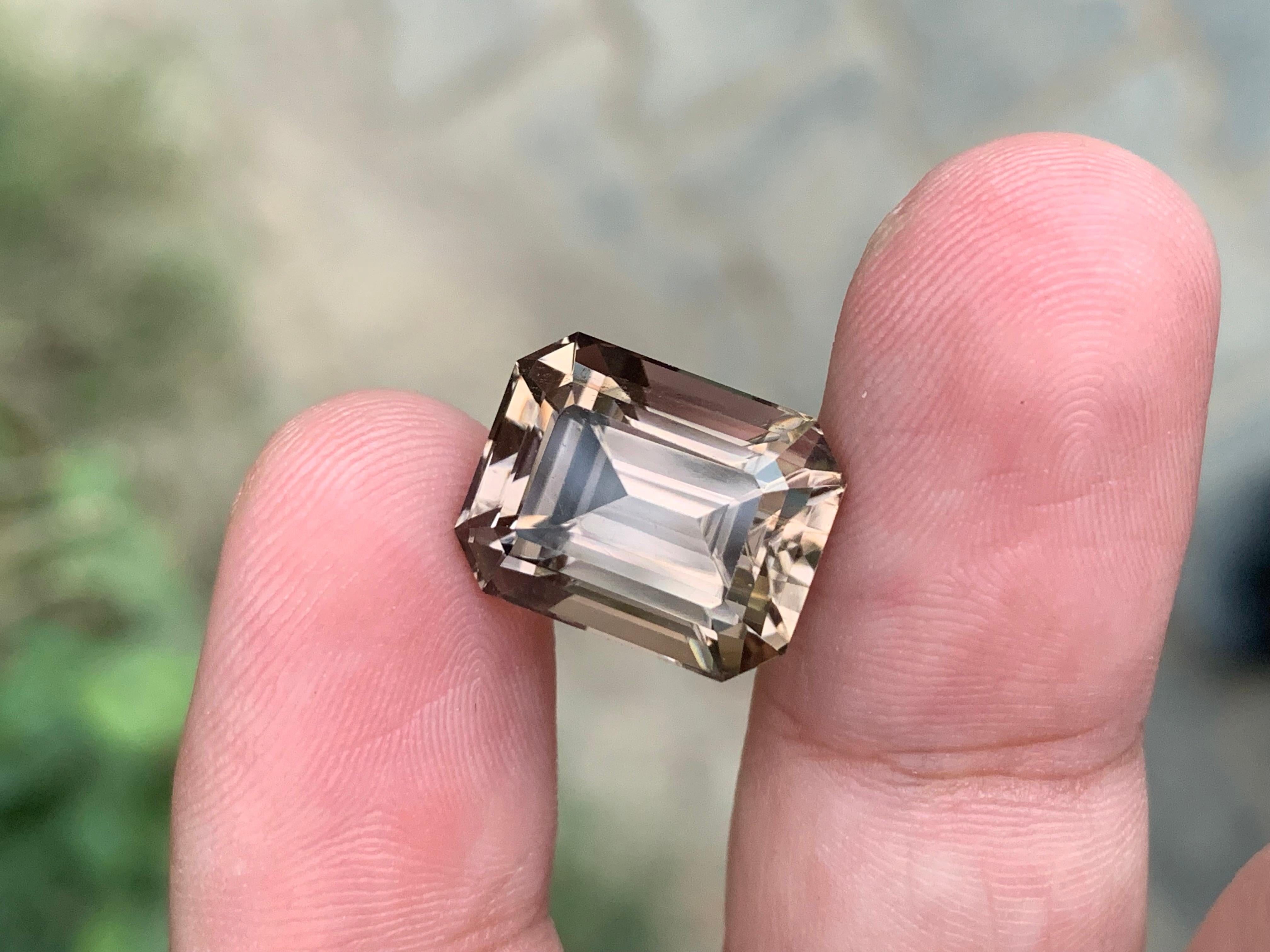 13,20 Karat Natürlicher loser Rauchquarz Edelstein im Angebot 6