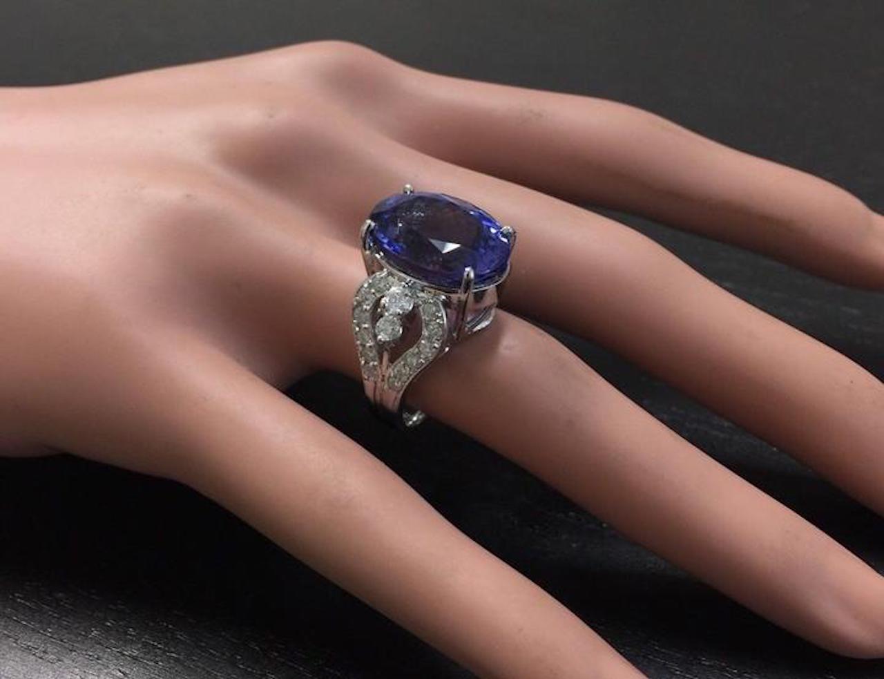 13.20 Carat Natural Tanzanite and Diamond 14 Karat Solid White Gold Ring For Sale 2