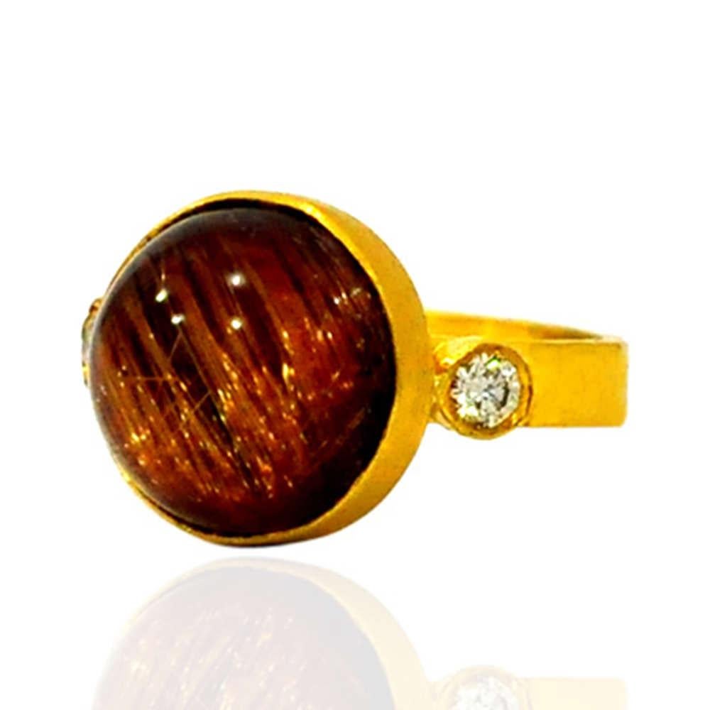 13.23ct Rutile Quartz Cocktail Ring With Diamonds Made In 18k Yellow Gold In New Condition For Sale In New York, NY